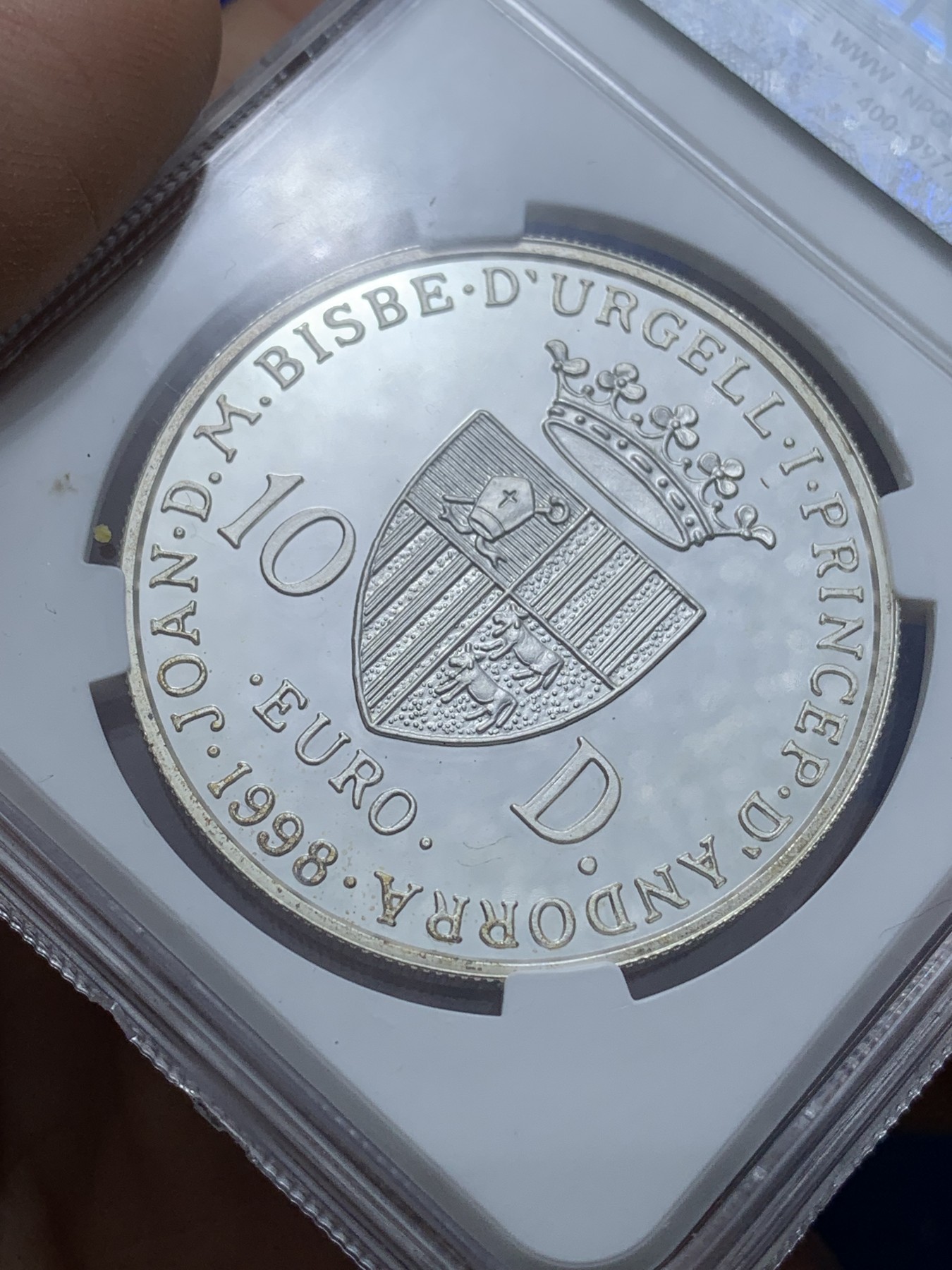 《竞宝斋》第221场-周日，周一 2场 (全场包邮) 安道尔1998年欧罗巴女神战车获奖银币(2000年最佳艺术币) -10欧 (1盎司）