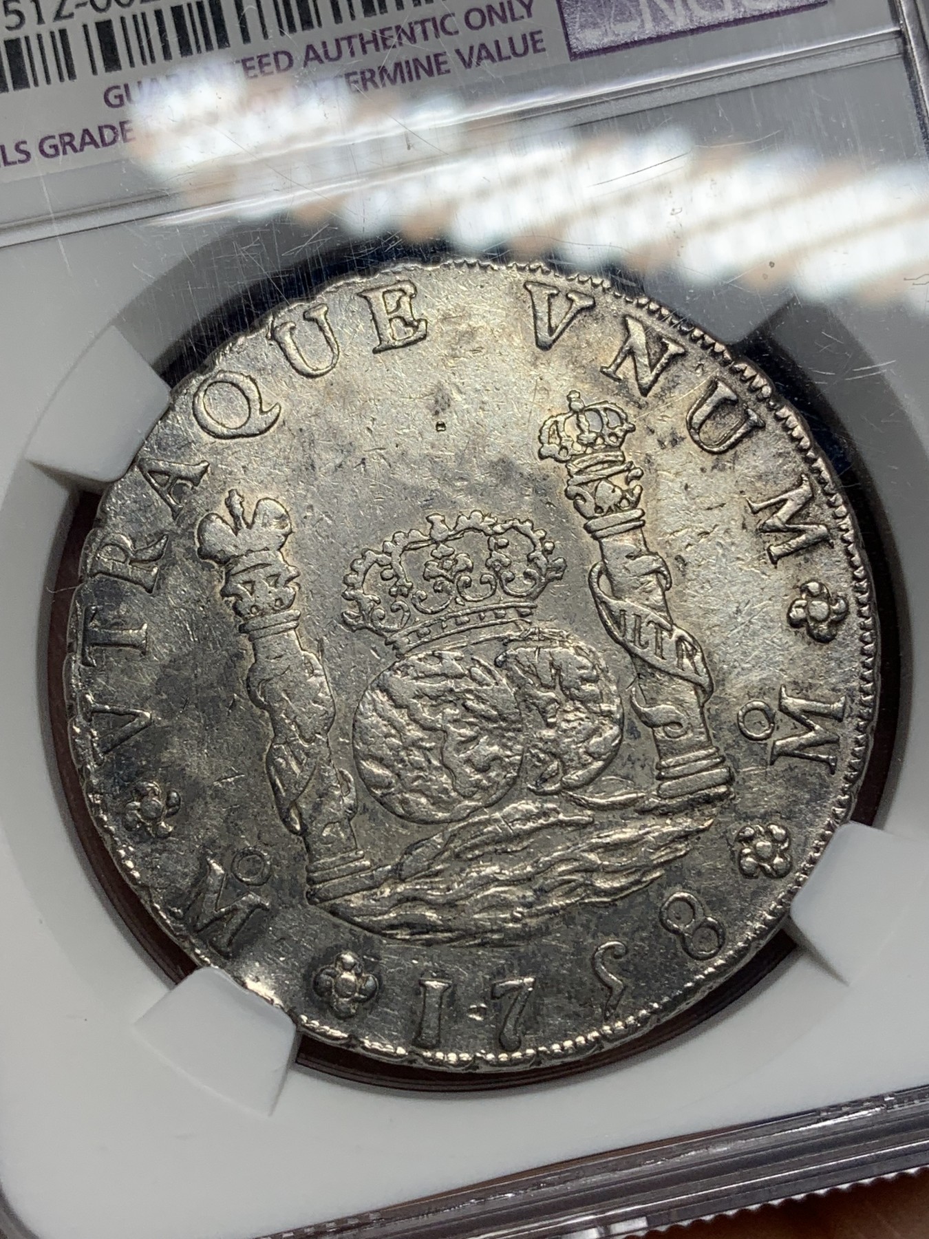 《竞宝斋》第221场-周日，周一 2场 (全场包邮) NGC AU 墨西哥1758年地球双柱银币 全深打 带光好品