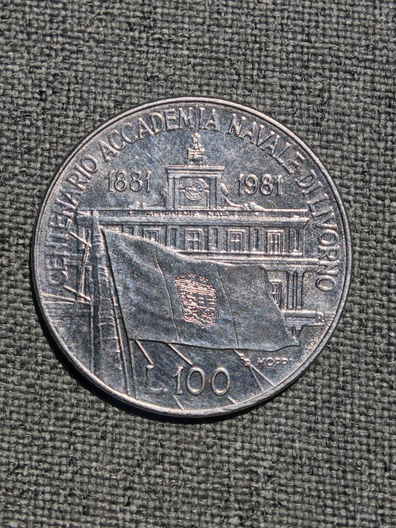 外国硬币收藏店第4期 意大利1981年100里拉利沃诺海军学院成立100周年纪念币