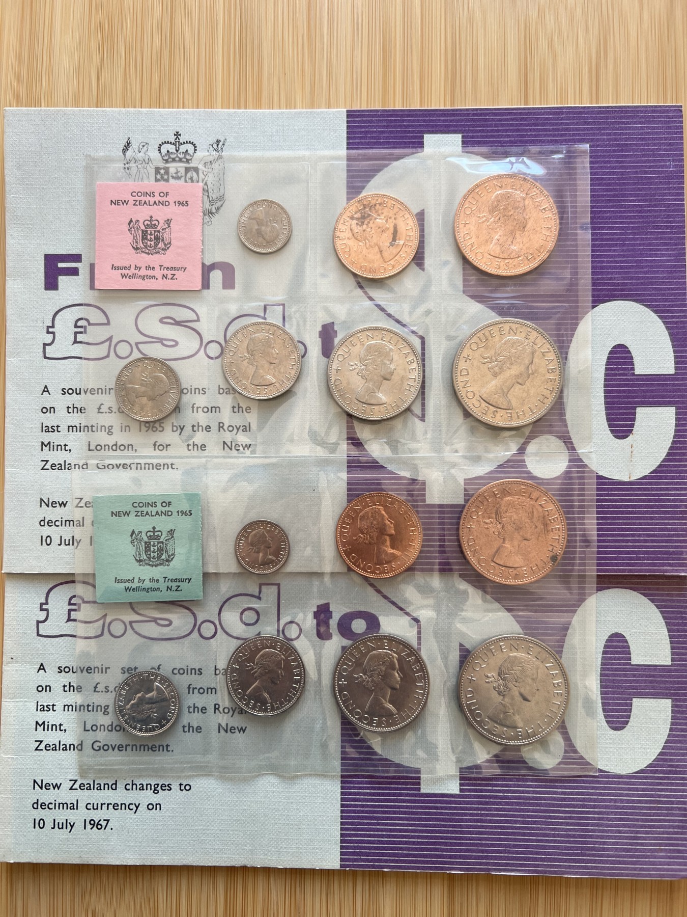 全场顺丰包邮 外国银币 纪念币 套币等  两套新西兰1965年原塑料封装套7枚