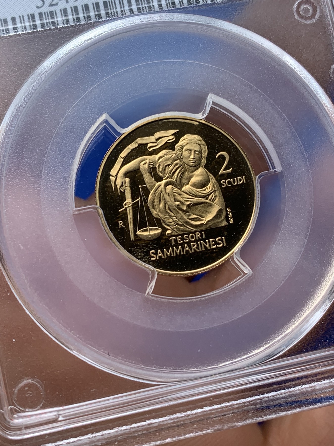 《竞宝斋》第221场-周日，周一 2场 (全场包邮) PCGS- PR69DCAM 圣马力诺精制金币 2010年 PCGS冠军分 6.451克 900金