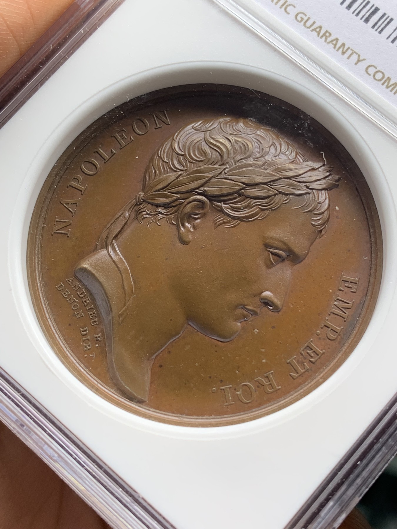 《竞宝斋》第221场-周日，周一 2场 (全场包邮) NGC-MS64BN 法国 1806年 拿破仑铜章 莱茵同盟 设计精美 醇厚巧克力色