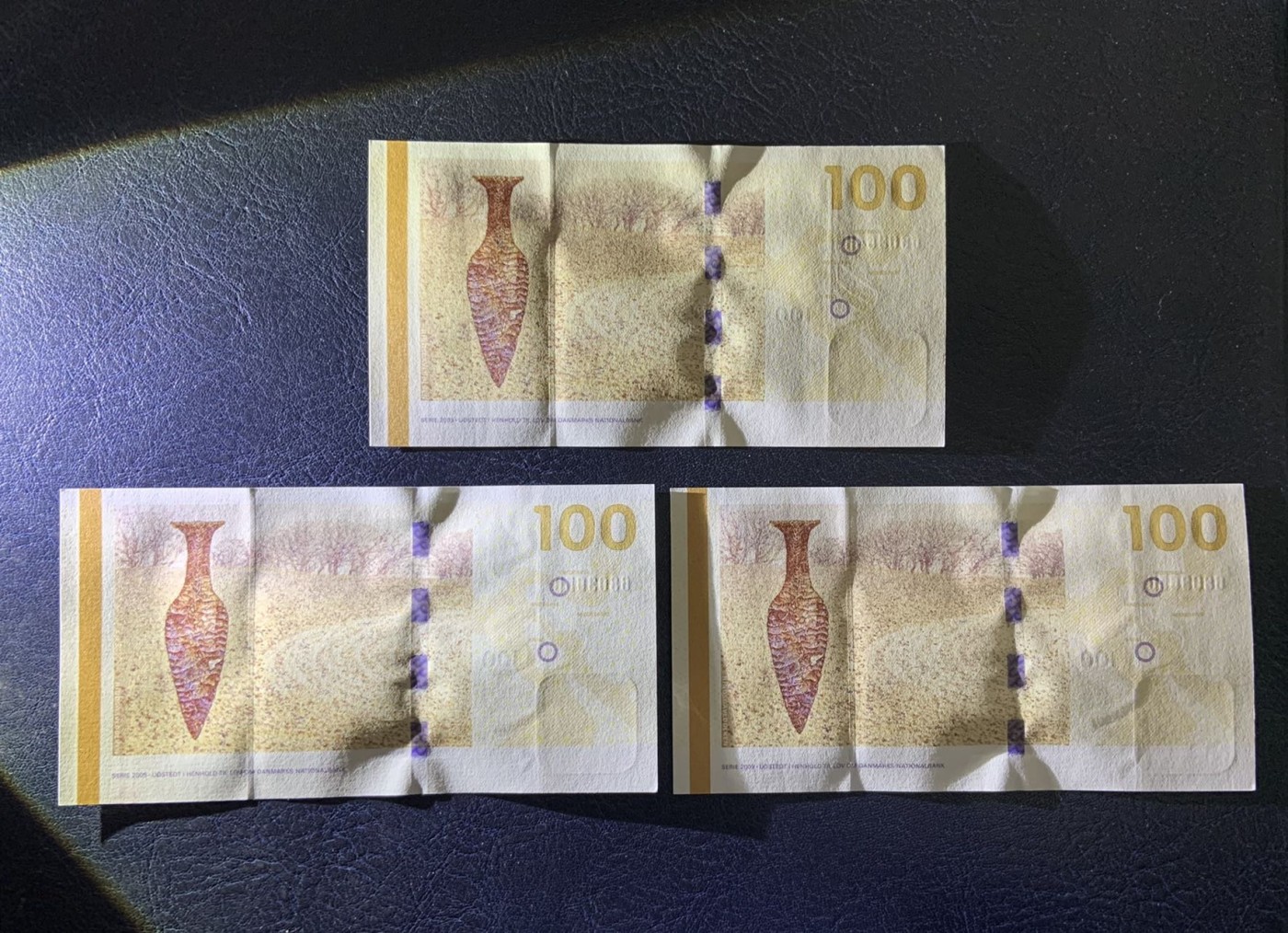收藏联盟Quantum Auction 第309期拍卖  丹麦2013年100克朗2张 品相全新UNC