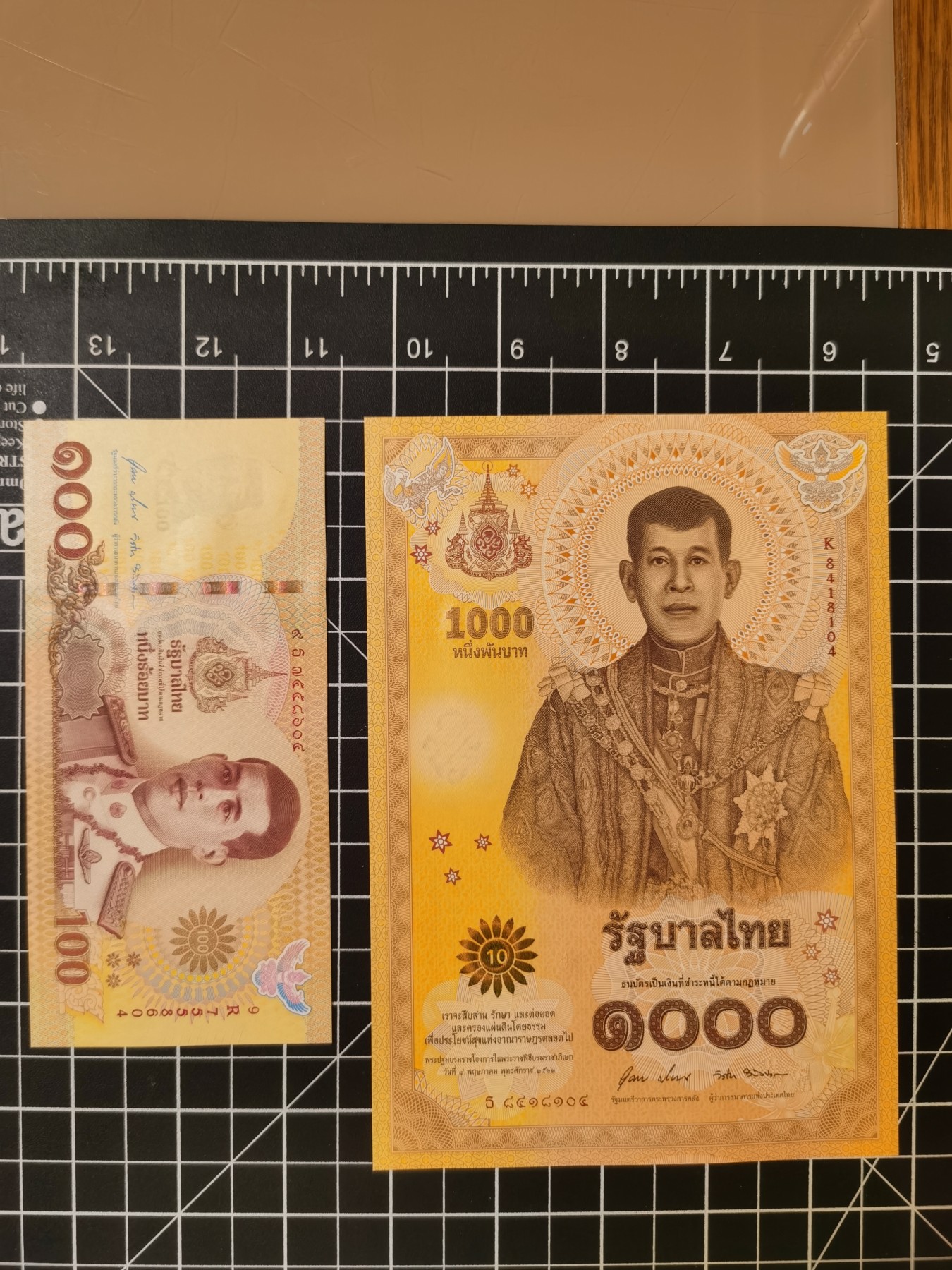 Immortal auction 纪念钞场 泰国100+1000纪念钞，Unc