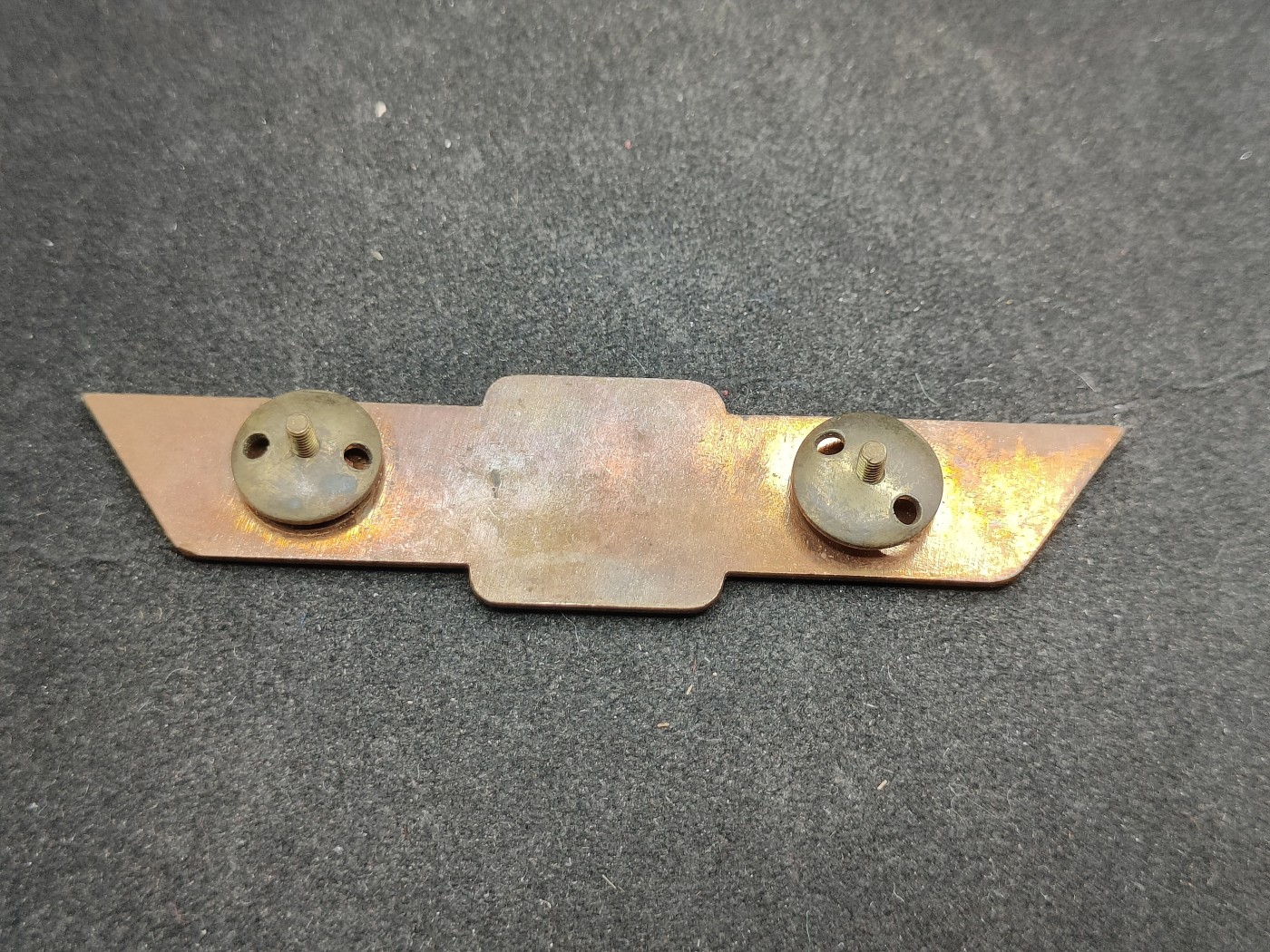 全场0元起拍 第115期 咸鱼国勋章拍卖专场 12月10日（周日）下午6：00开始 东德中期 63版技能章