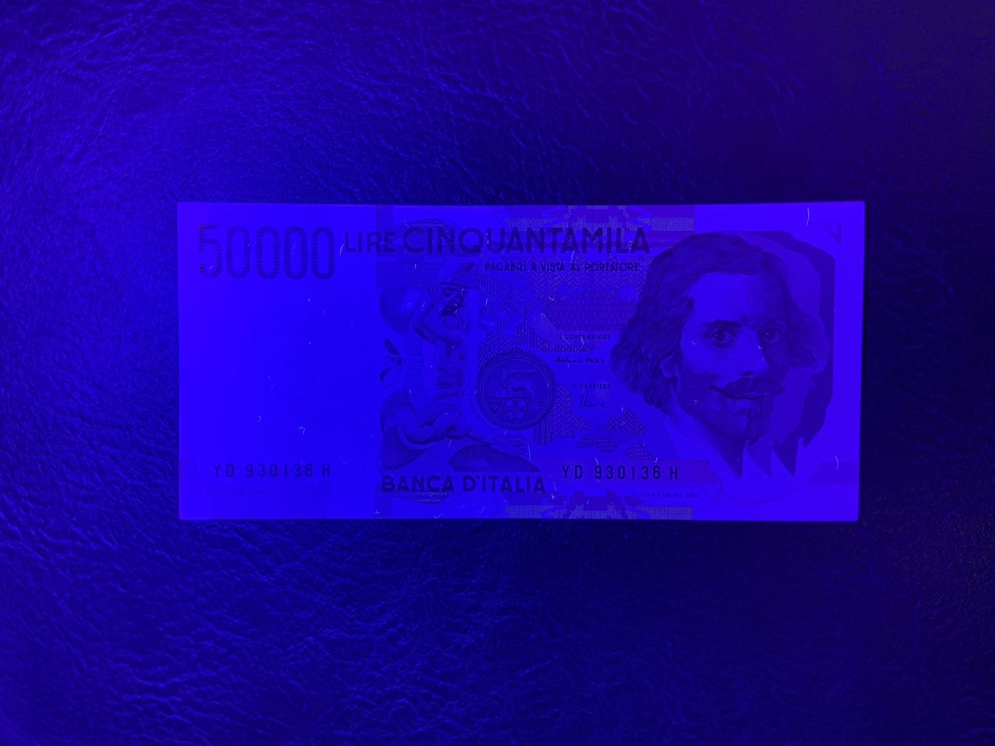收藏联盟Quantum Auction 第309期拍卖  意大利1992年50000里拉 品相UNC 细节如图