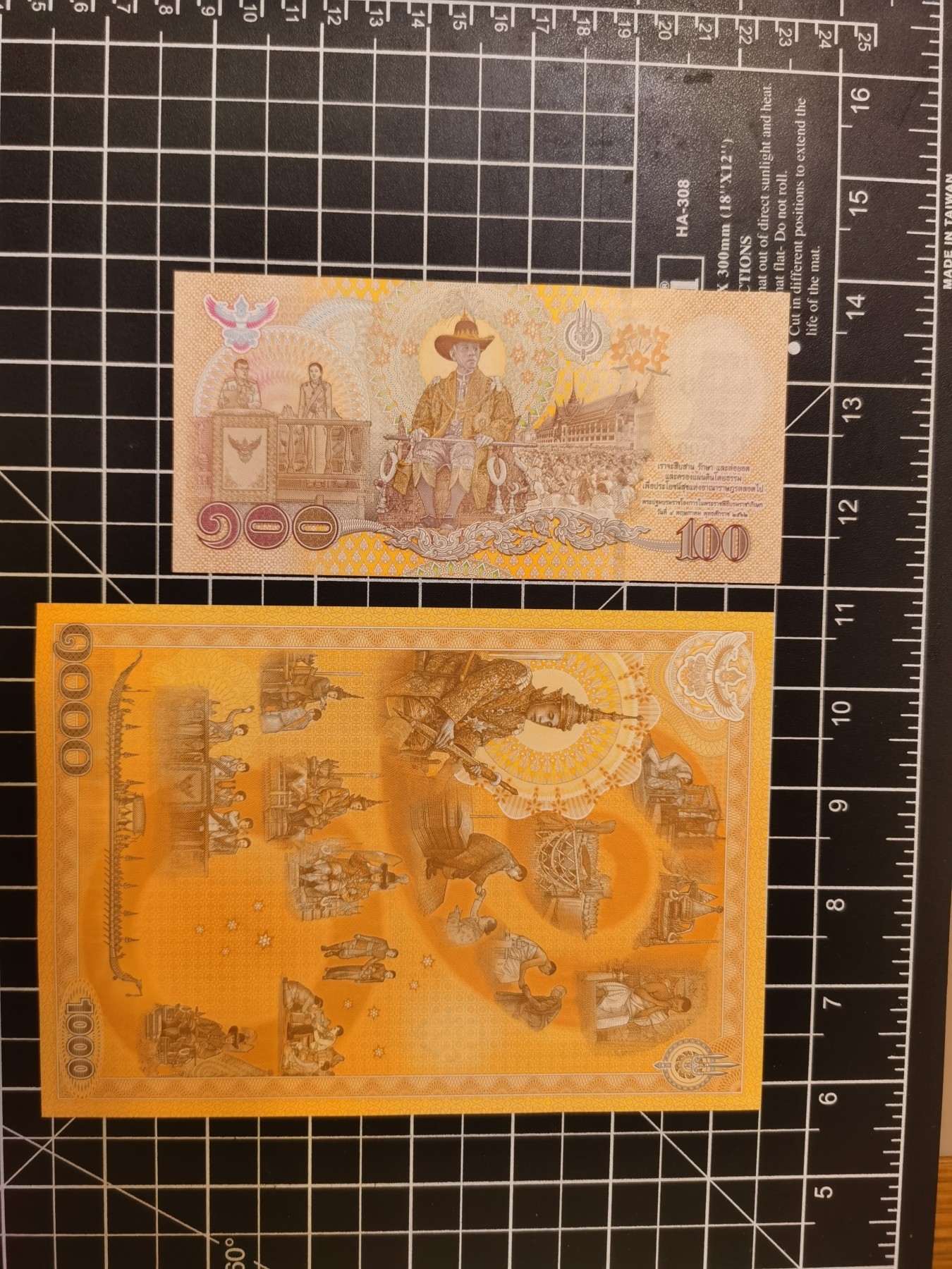 Immortal auction 纪念钞场 泰国100+1000纪念钞，Unc