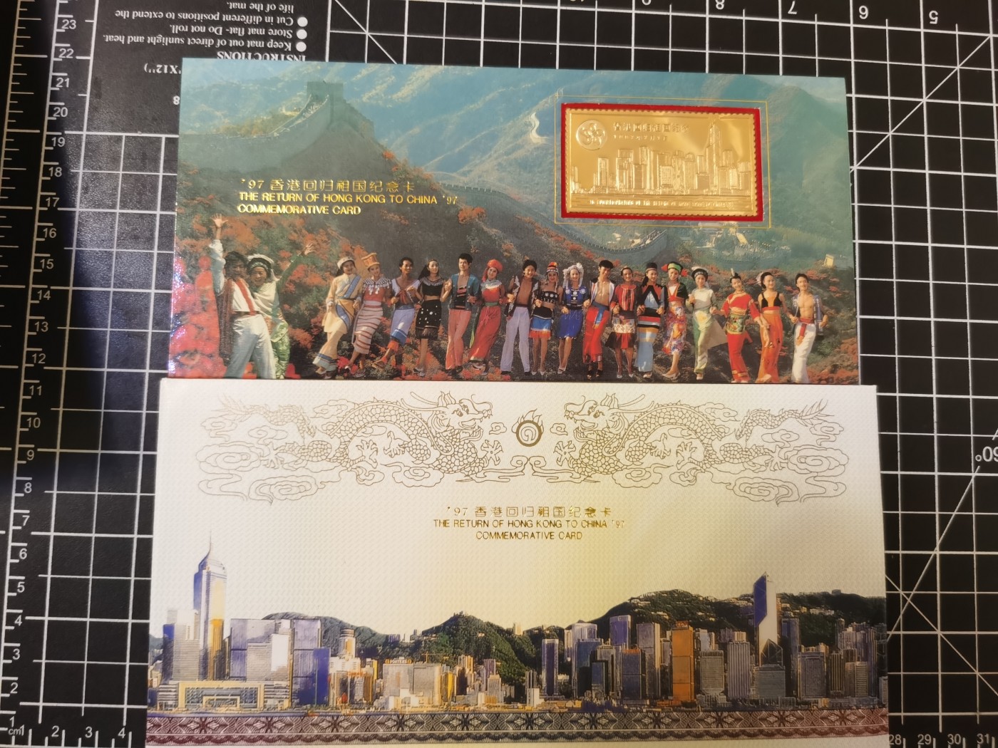 Immortal auction 纪念钞场 香港金箔纪念册（24K），内涵100港币一张Unc