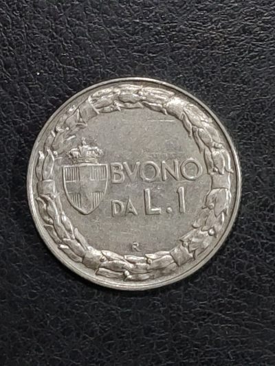 中外纪念币硬币专场 - 意大利坐着的女人1里拉