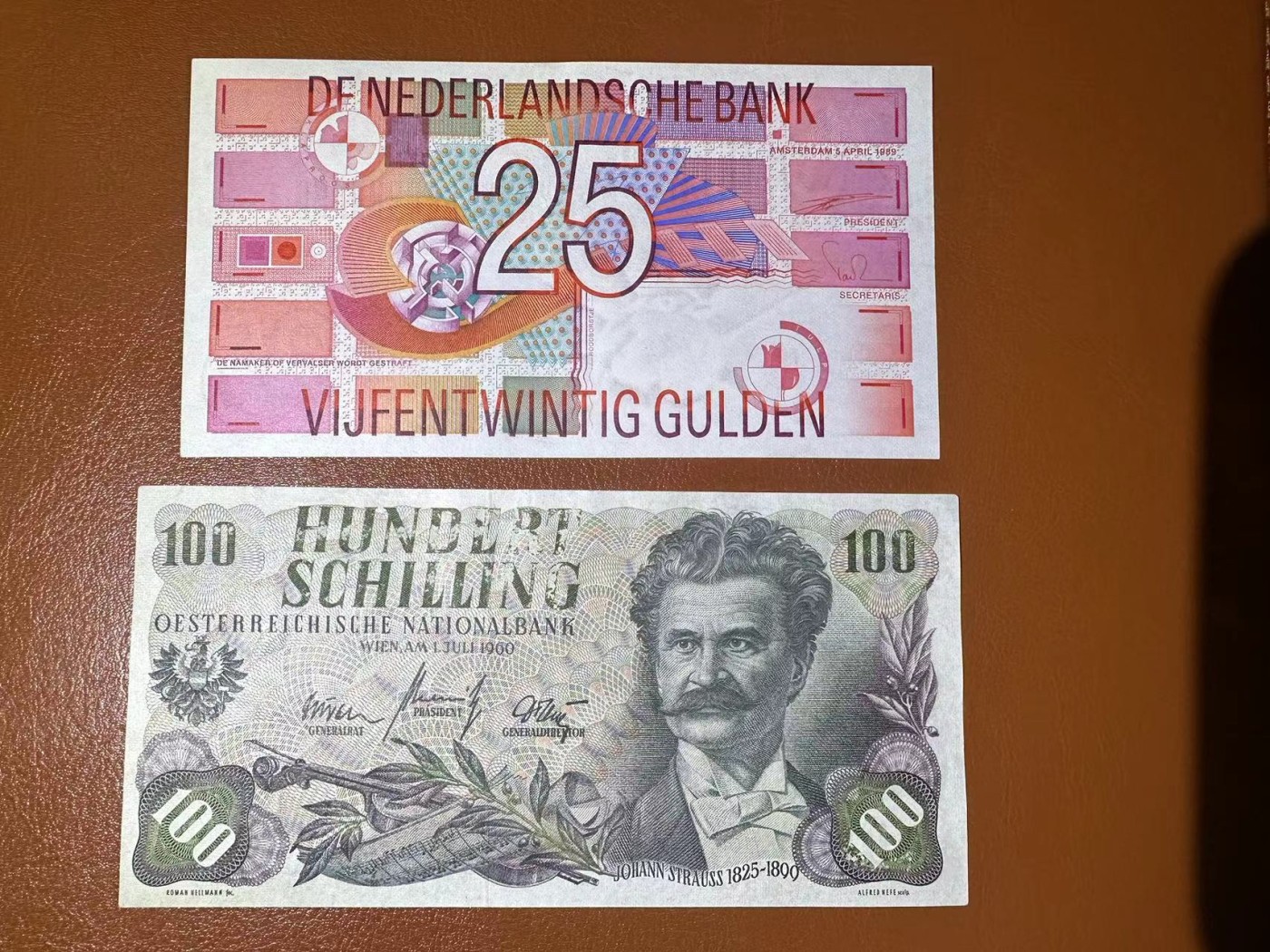 【Blue Auction】✨世界纸币精拍第402期【精】 【一组2张】荷兰25盾&奥地利 1960年100先令 斯特劳斯 品相如图