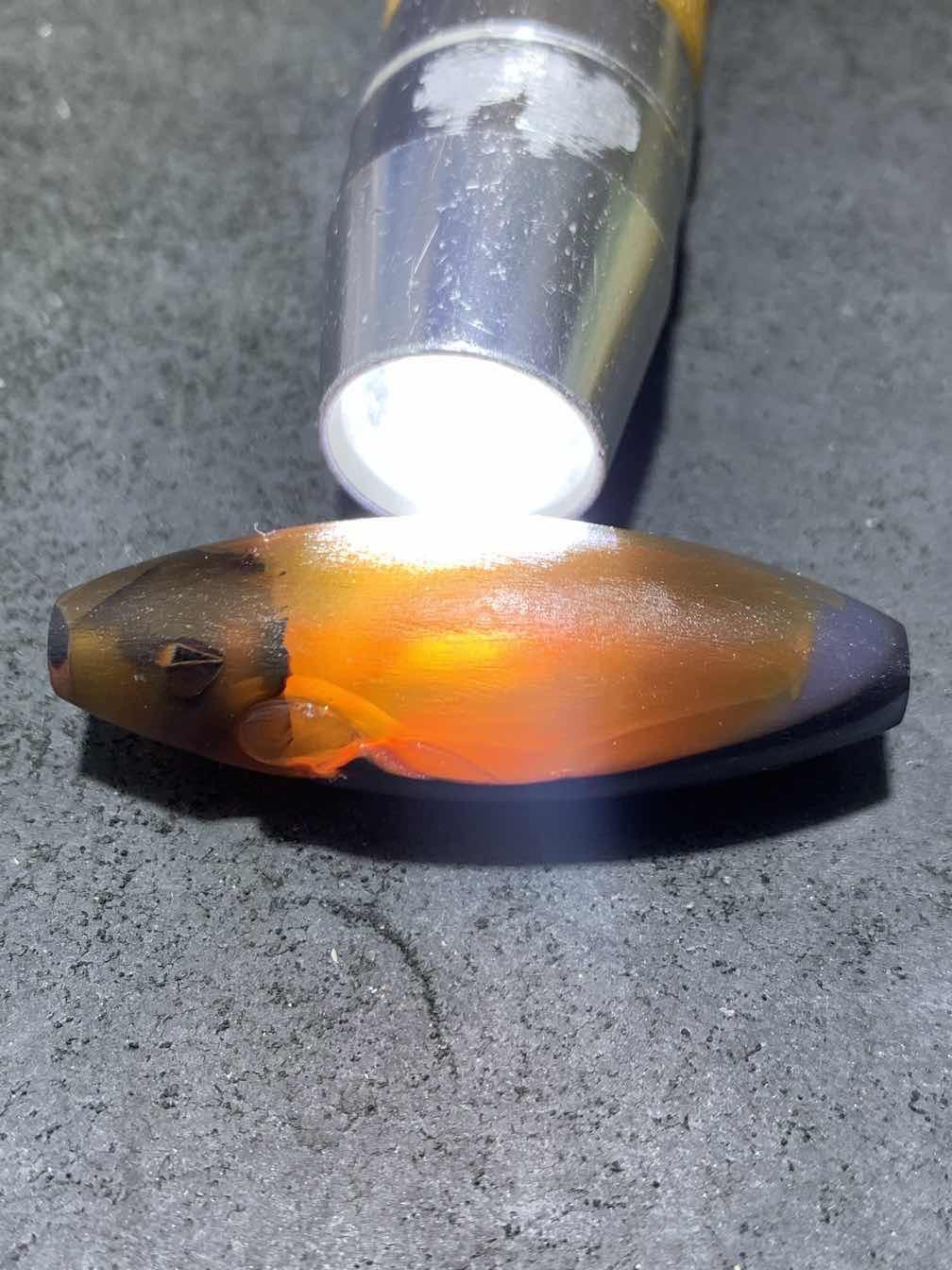 精美亚光高玉化巴西玛瑙手工俏色巧雕青灯古佛，意境大桶珠一个，