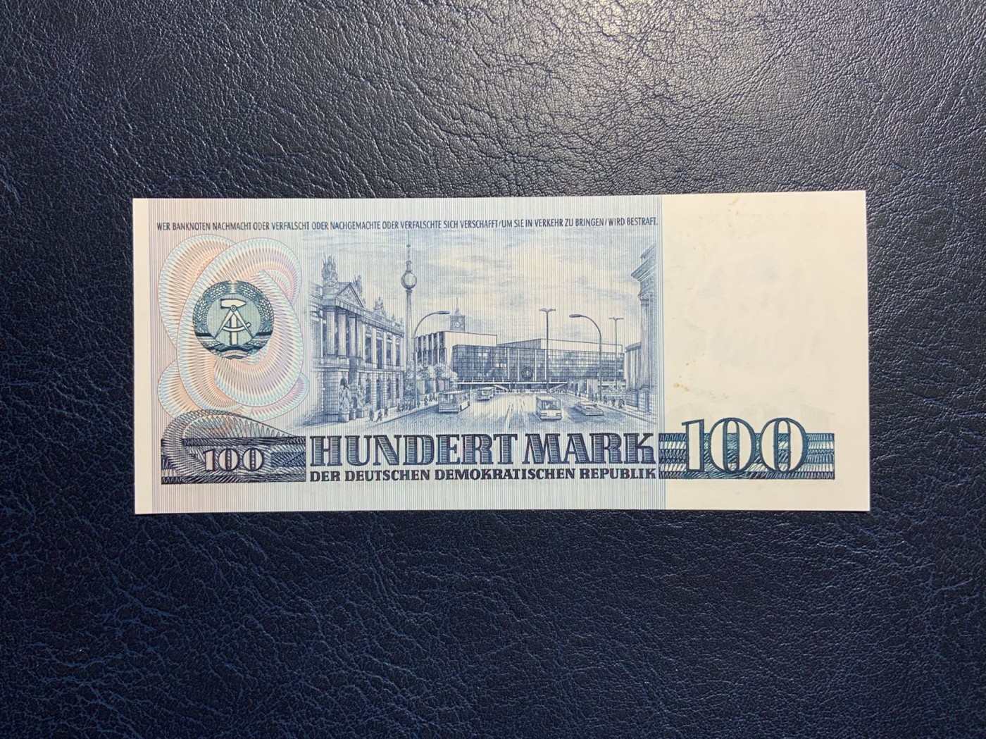 收藏联盟Quantum Auction 第309期拍卖  德国民主国家1975年100马克 品相UNC- 东柏林街景 乱蛇号