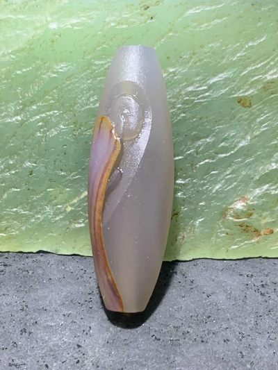 精美亚光高玉化巴西玛瑙手工俏色巧雕无相佛桶珠一个！ - 精美亚光高玉化巴西玛瑙手工俏色巧雕无相佛桶珠一个！