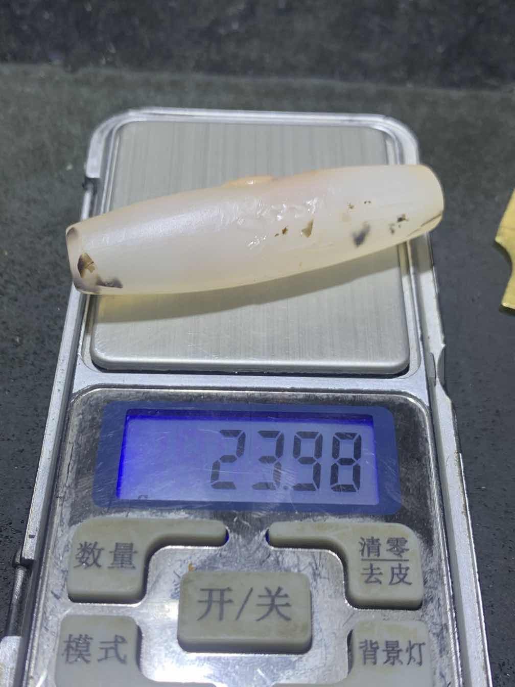 精美高玉化水墨火焰纹俏色海洋玉髓手工雕刻禅字，得道成佛意境大桶珠一个！