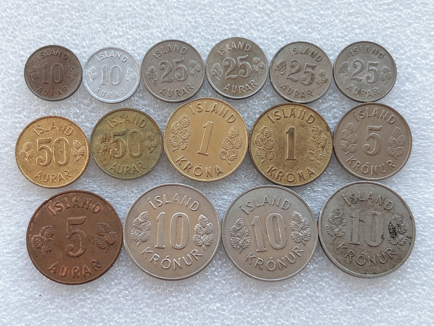 全场一元起拍 世界钱币散币、银币专场 第45期 冰岛硬币15枚 有重复