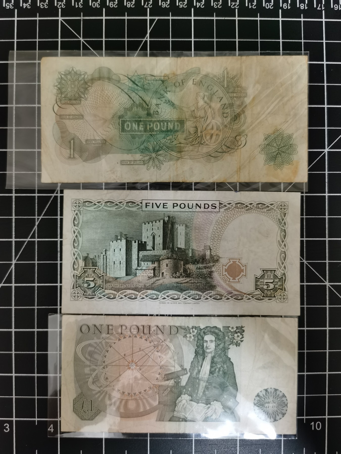 Inmortal auction 旧钞场（本期全旧品相） 女王3张，旧