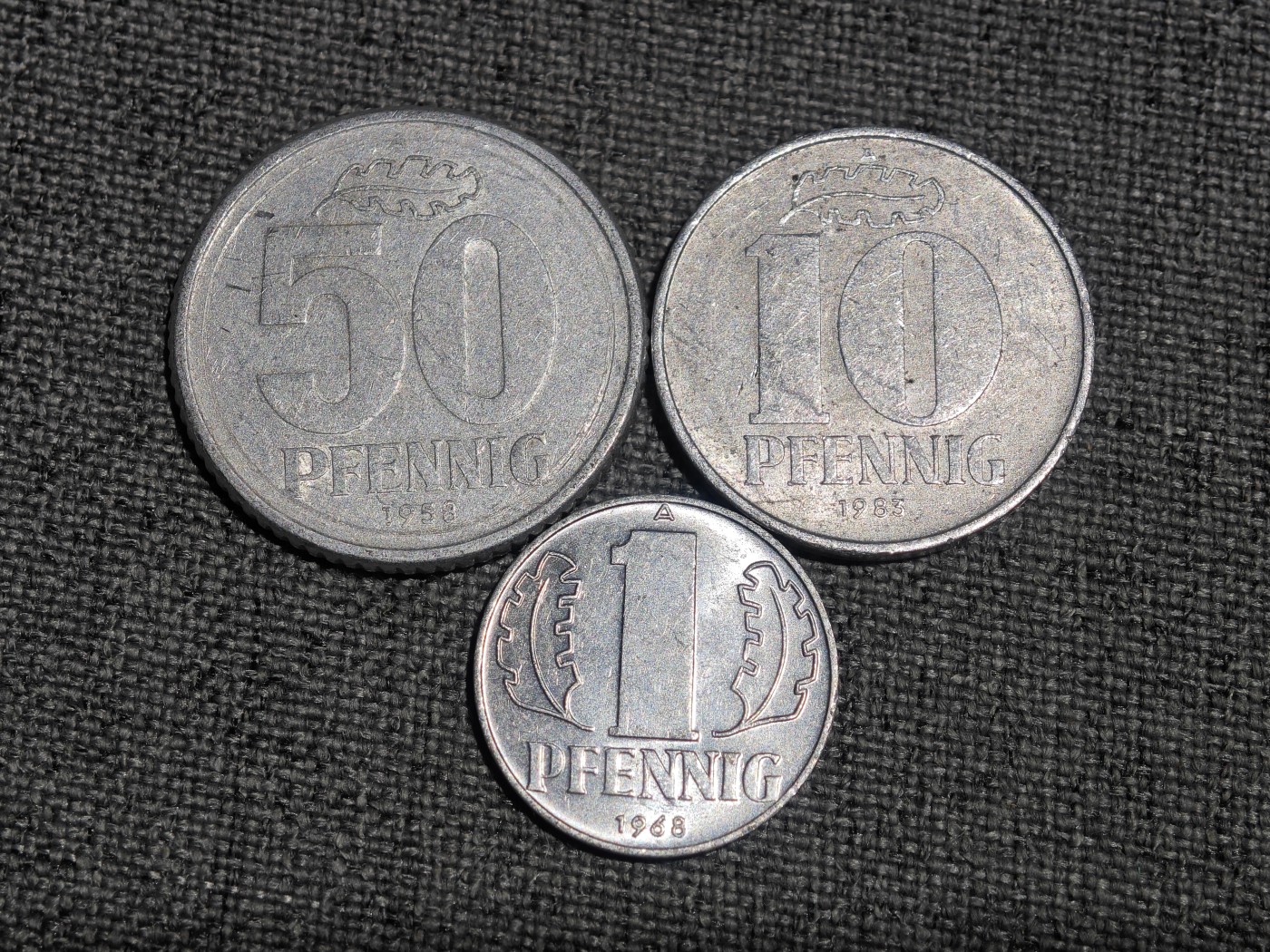 外国硬币收藏店第4期 德意志民主共和国50、10、1芬尼铝币3枚