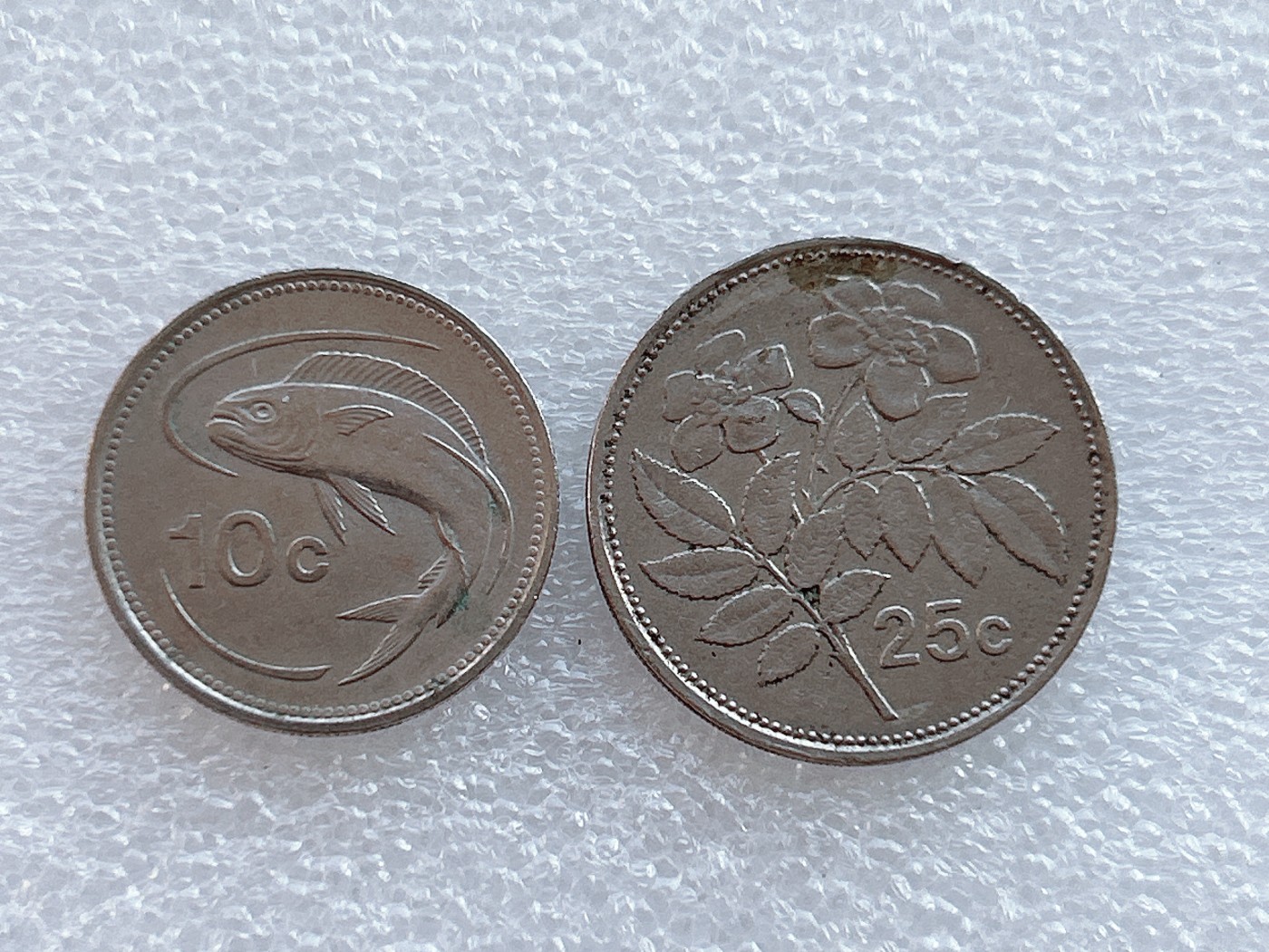 全场一元起拍 世界钱币散币、银币专场 第45期 马耳他1986年动植物图案硬币2枚