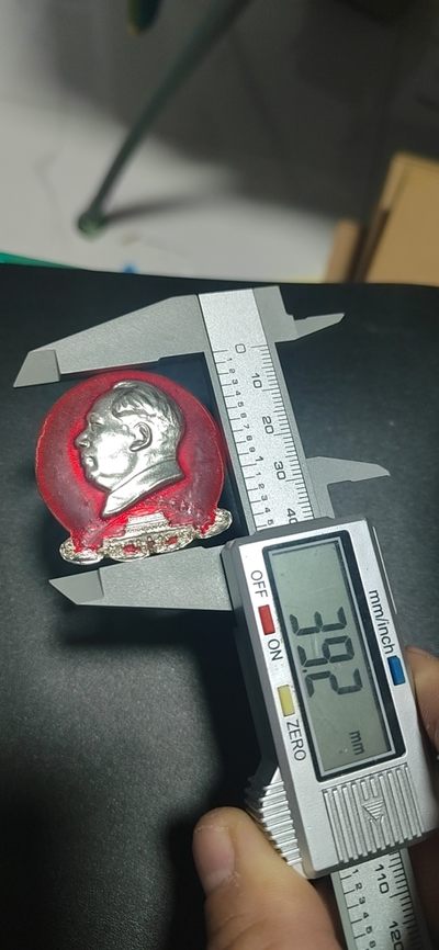 毛主席像章专场 🔥🔥毛主席像章，39.2毫米