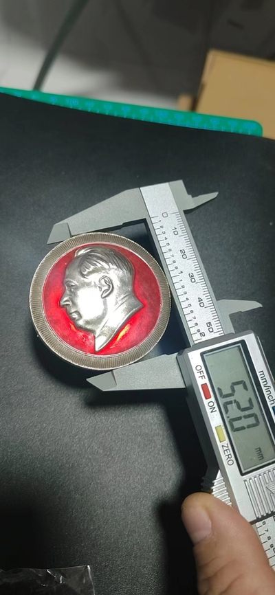 毛主席像章专场 🔥🔥🔥🔥毛主席像章，52毫米