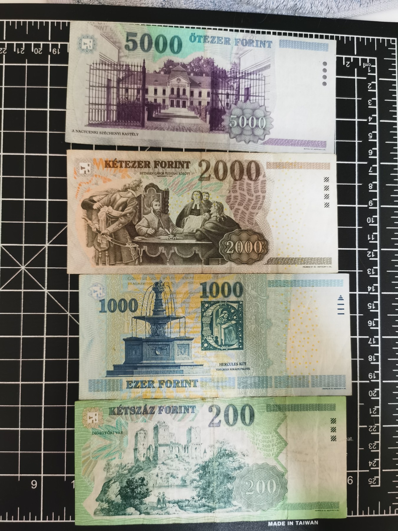 Inmortal auction 旧钞场（本期全旧品相） 匈牙利200-1000-2000-5000，旧