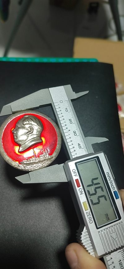 毛主席像章专场 🔥🔥🔥🔥毛主席像章，45.5毫米
