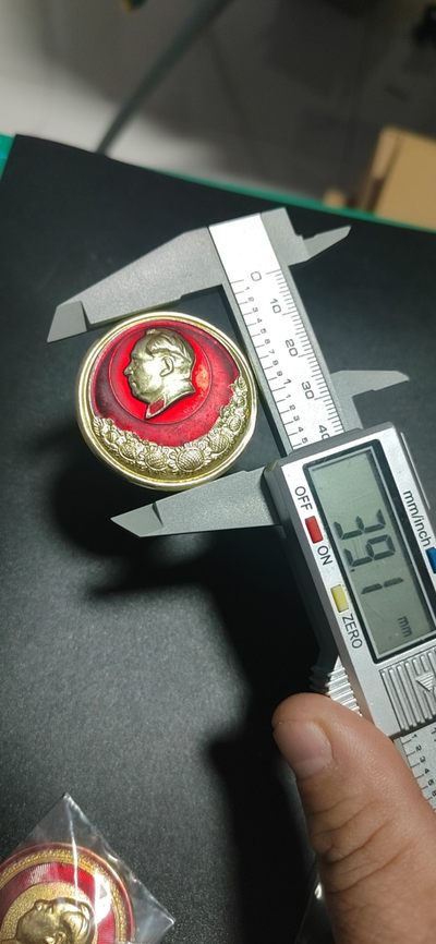毛主席像章专场 🔥🔥🔥🔥毛主席像章，39.1毫米