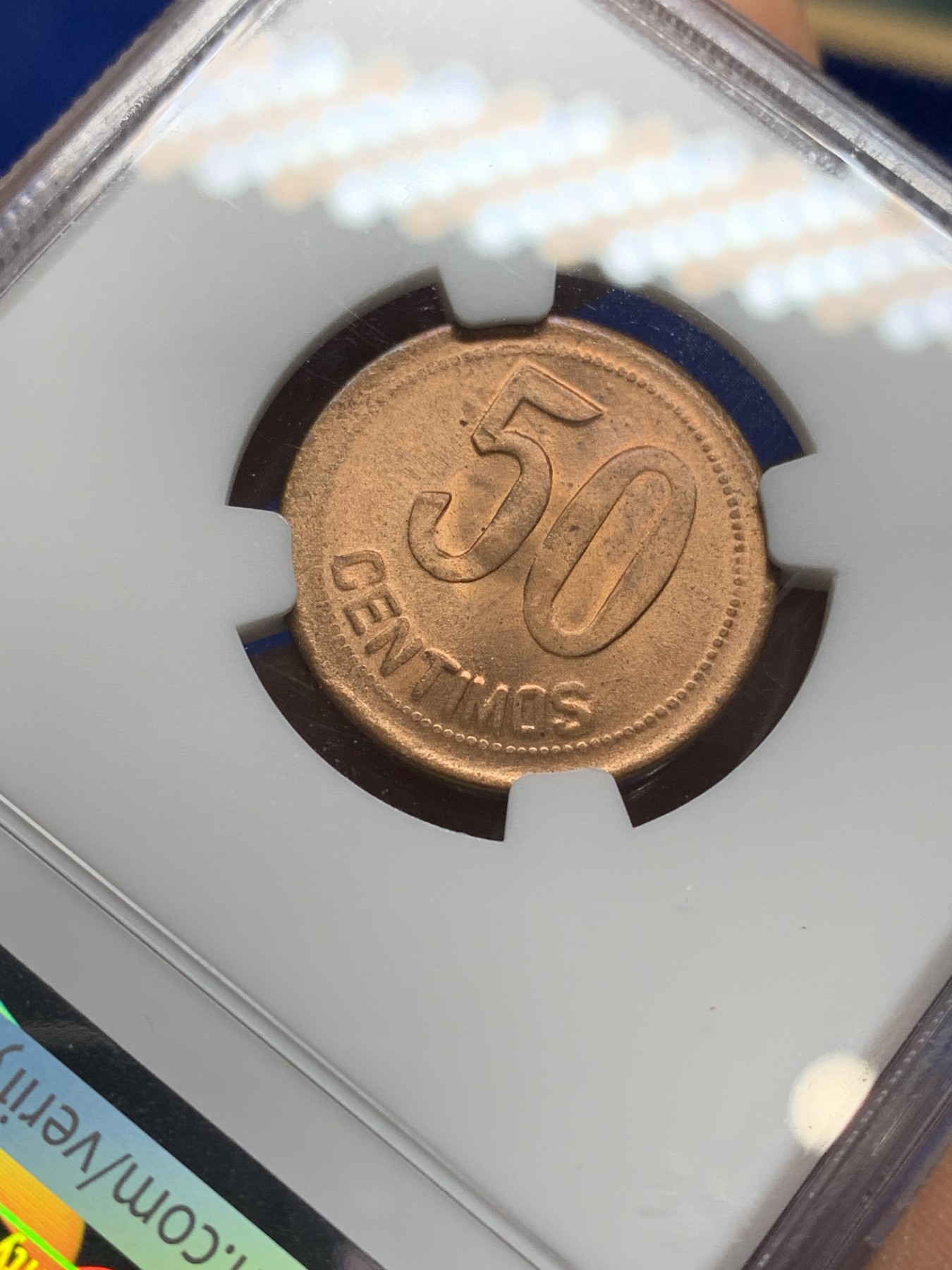 《竞宝斋》第222场-周日，周一 2场 (全场包邮) NGC-MS66RD 冠军分 西班牙1937年内战50分铜币，坐人女神。低估品种，仅发行2个年份，63分参考价50美元。RD红铜光靓丽，66冠军品质