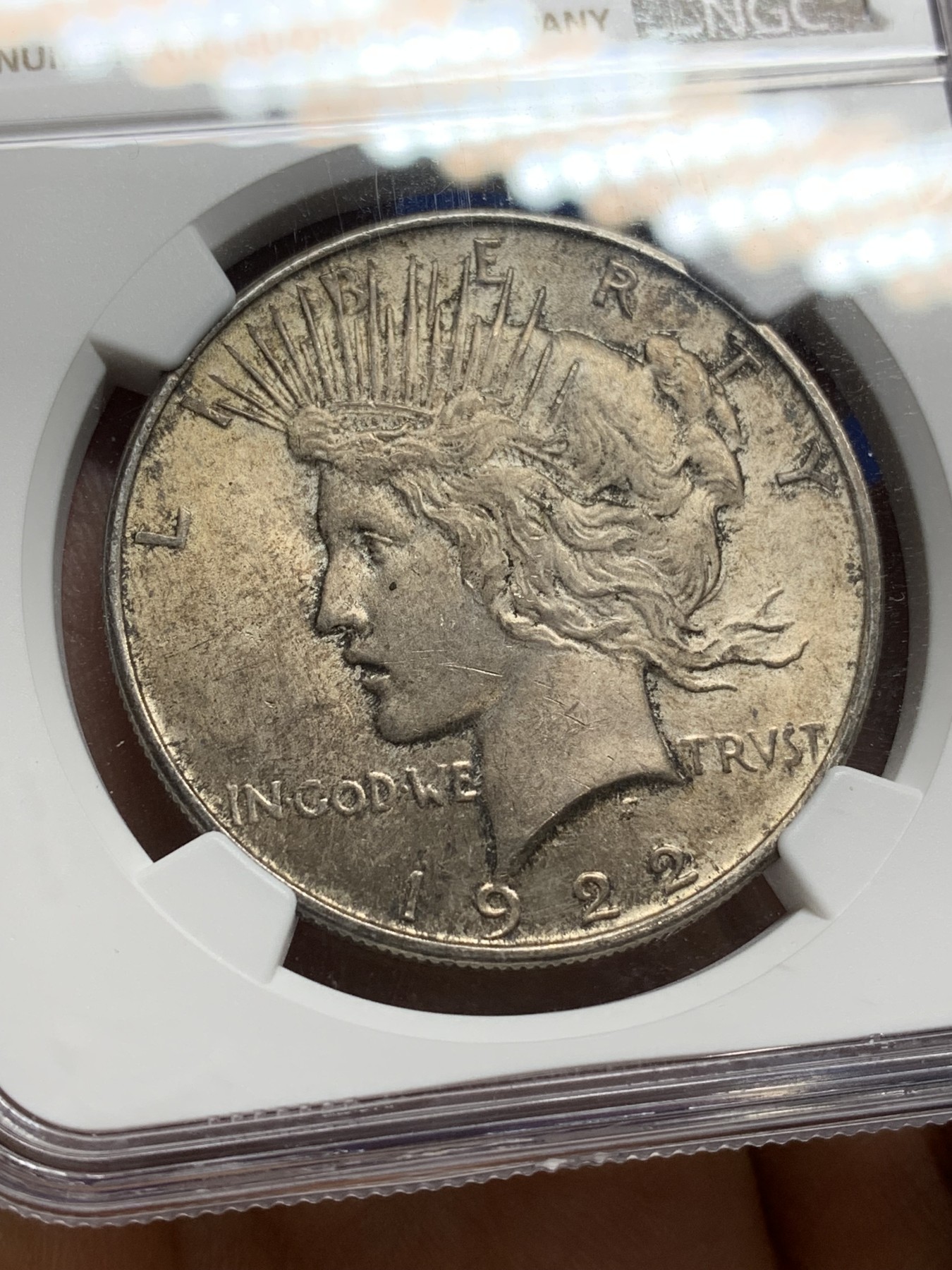 《竞宝斋》第222场-周日，周一 2场 (全场包邮) NGC-MS63分 美国1922年和平银币 转光深彩包浆