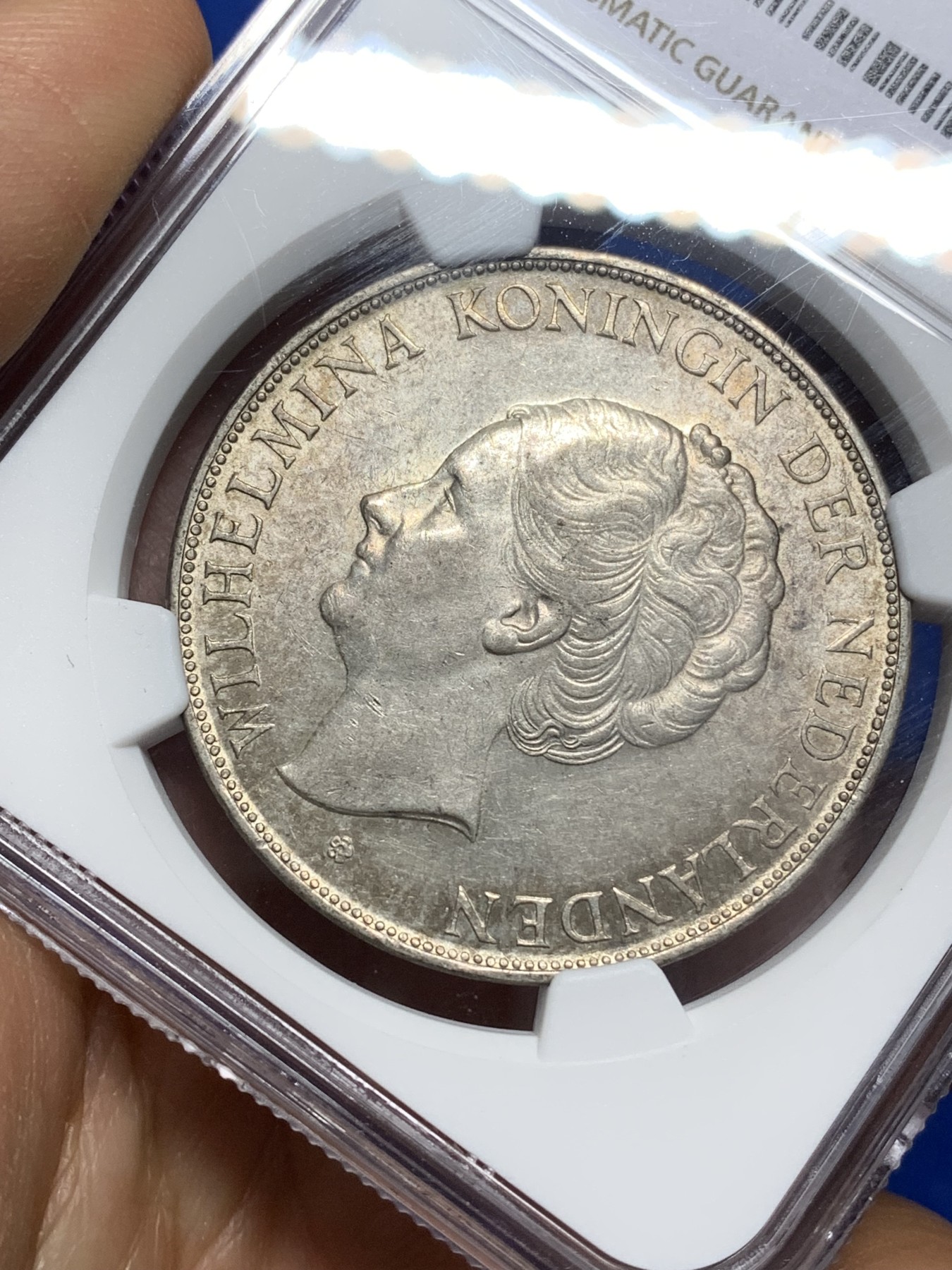 《竞宝斋》第222场-周日，周一 2场 (全场包邮) NGC AU58 荷兰1938年威廉明娜女王2.5盾大银币