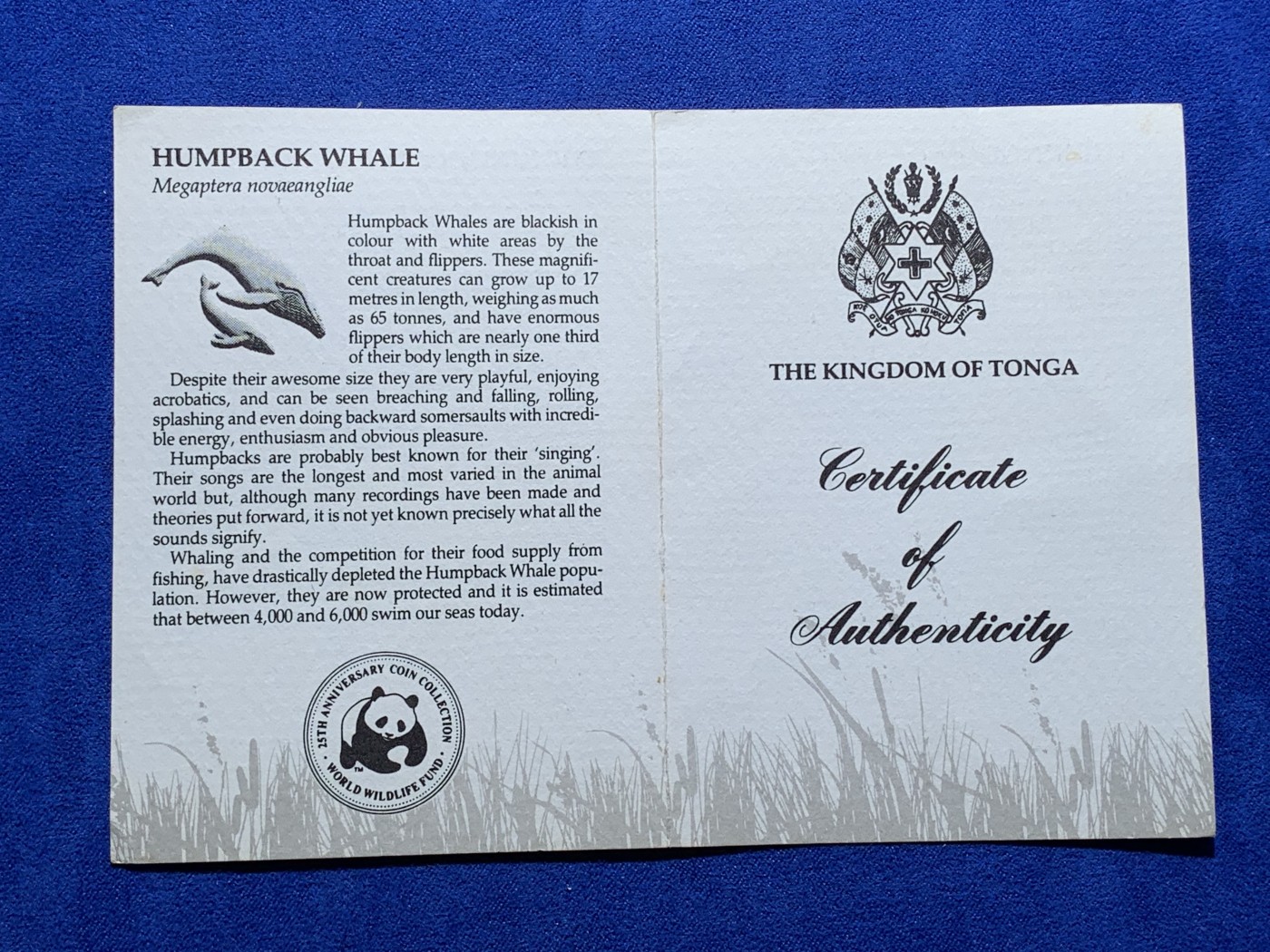 《竞宝斋》第222场-周日，周一 2场 (全场包邮) 汤加1986年世界野生动物基金会系列座头鲸2潘加精制银币。直径39mm，重28.28g，925银，发行量25000枚。PROOF镜面状态精制币，带证书，状态极佳。
