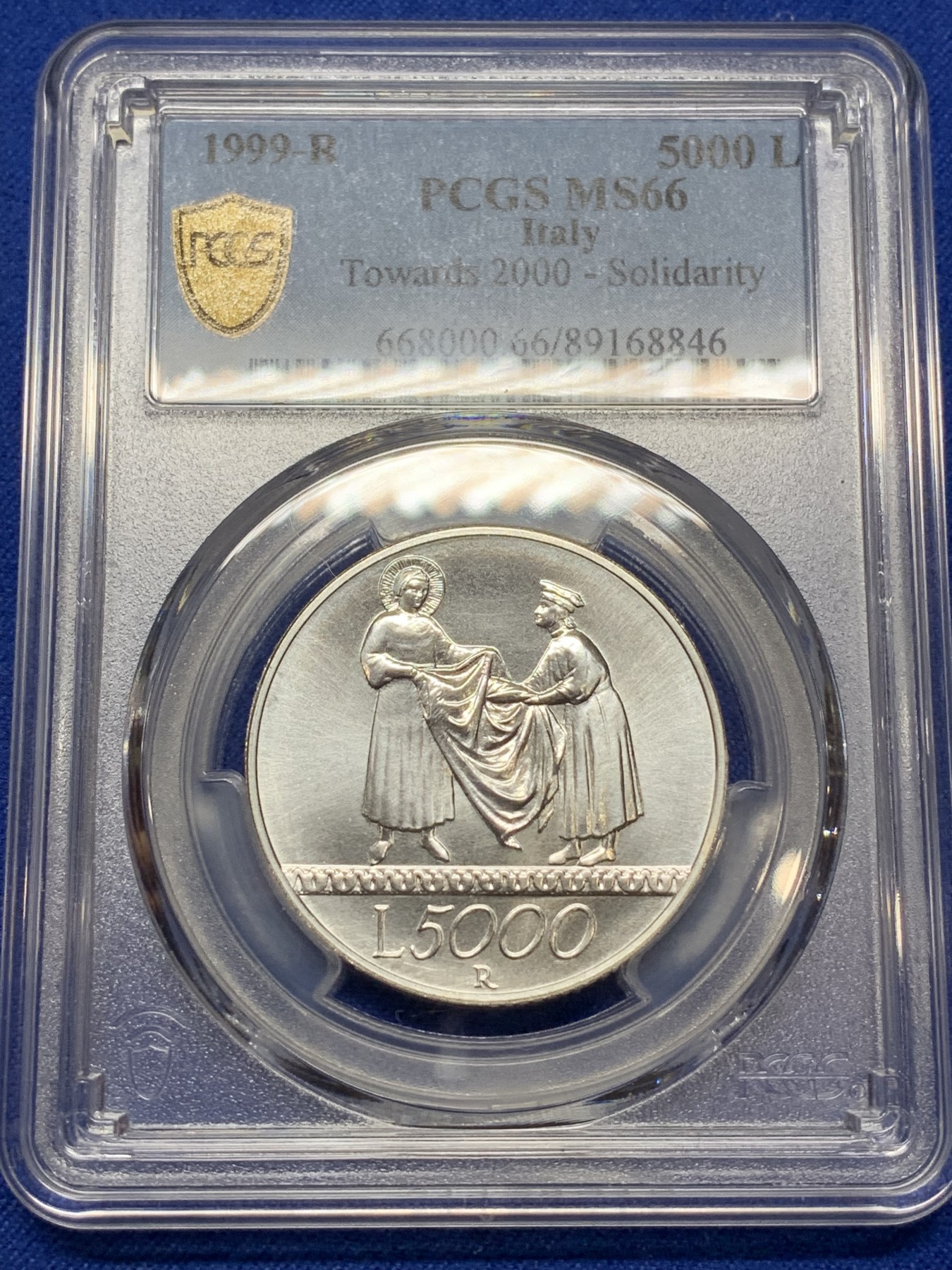 《竞宝斋》第222场-周日，周一 2场 (全场包邮) PCGS-MS66 意大利1999年迈向2000年5000里拉银币