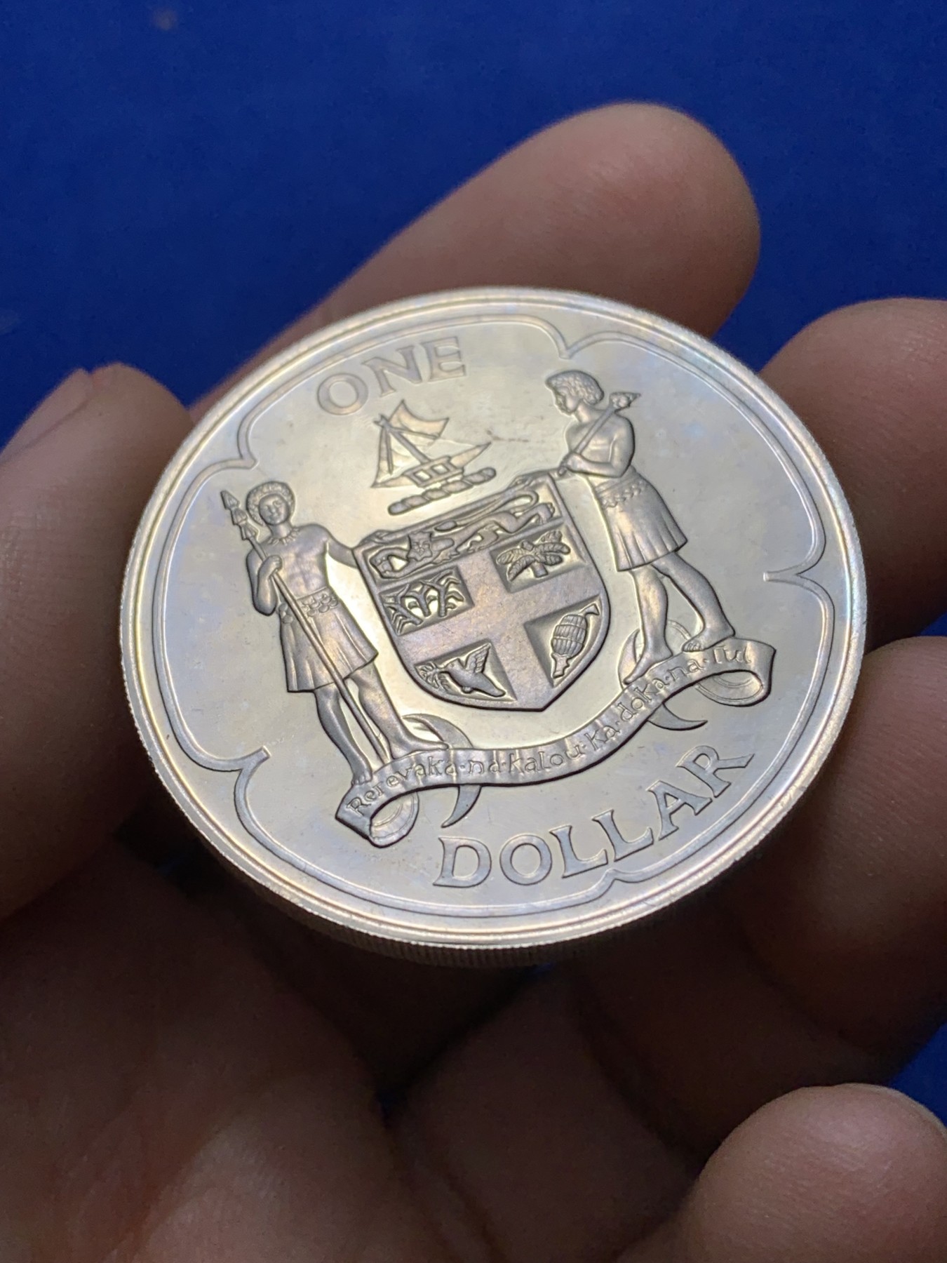 《竞宝斋》第222场-周日，周一 2场 (全场包邮) 1969年英属斐济1元 伊丽莎白2世 类精制币 最大面值 品相好 镜面感强烈 少见品相