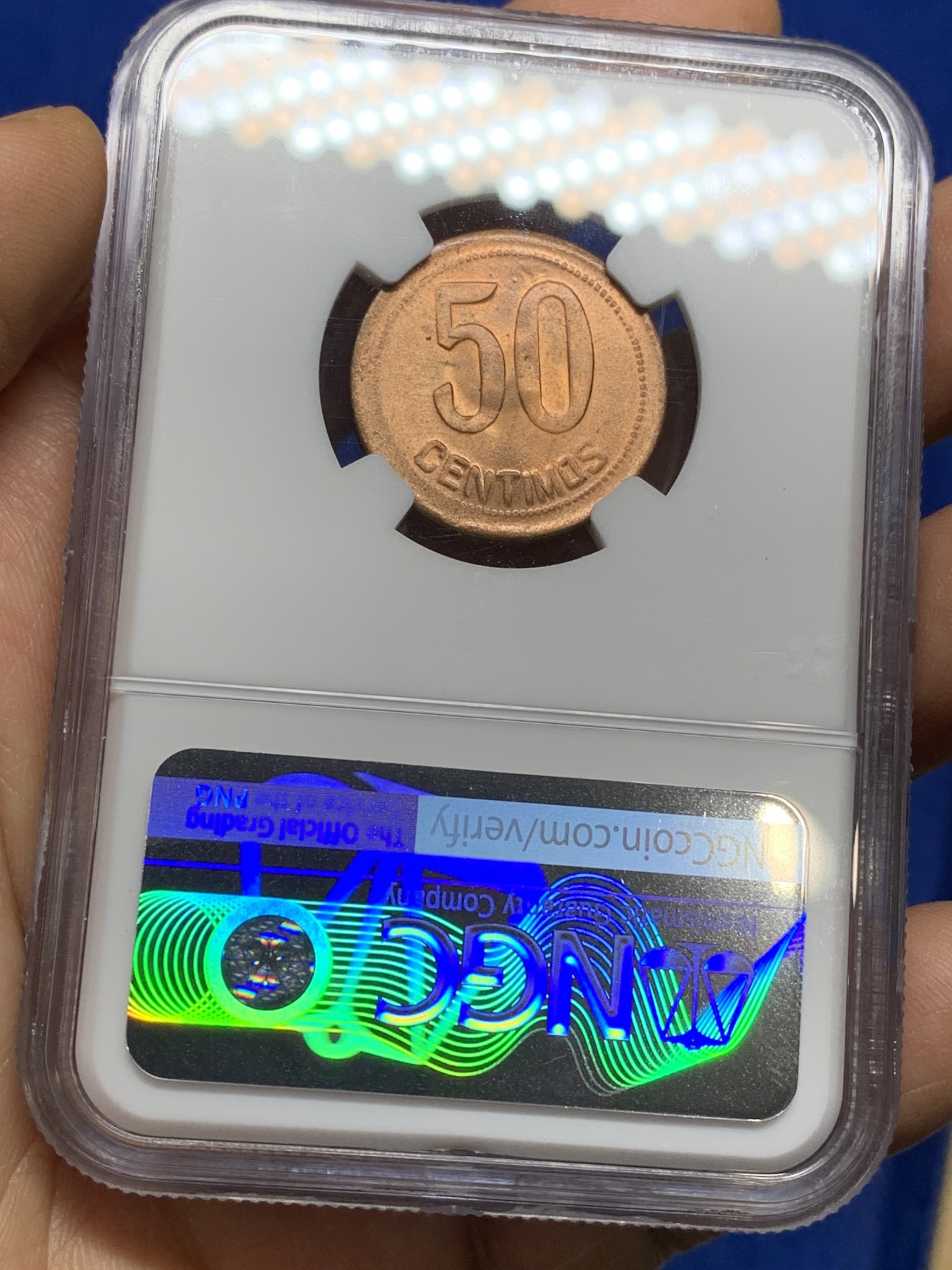 《竞宝斋》第222场-周日，周一 2场 (全场包邮) NGC-MS66RD 冠军分 西班牙1937年内战50分铜币，坐人女神。低估品种，仅发行2个年份，63分参考价50美元。RD红铜光靓丽，66冠军品质