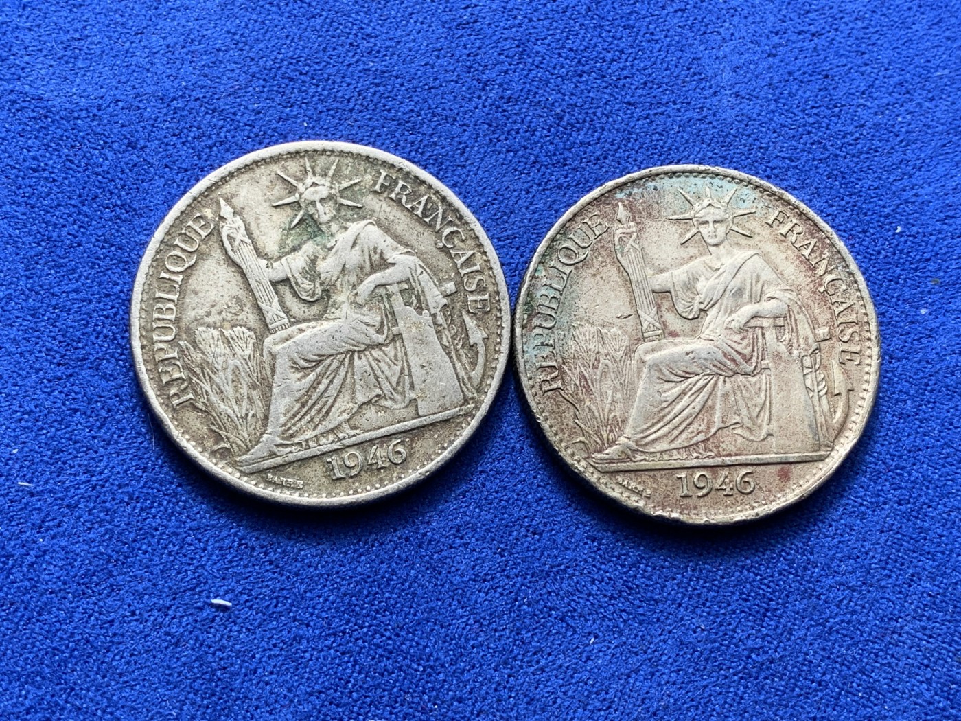 《竞宝斋》第222场-周日，周一 2场 (全场包邮) 两枚一组 1946年法属印支坐洋50分镍币