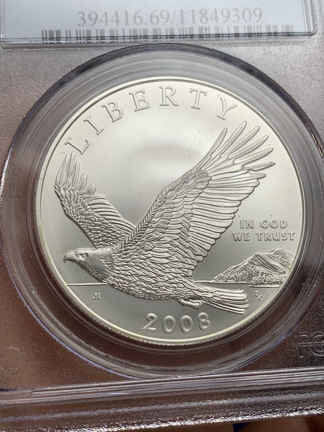 《竞宝斋》第222场-周日，周一 2场 (全场包邮) PCGS-MS69 2008年美国1元白头海雕纪念银币，接近满分状态完美，币面呈凝霜状态，0.900银，26.73克