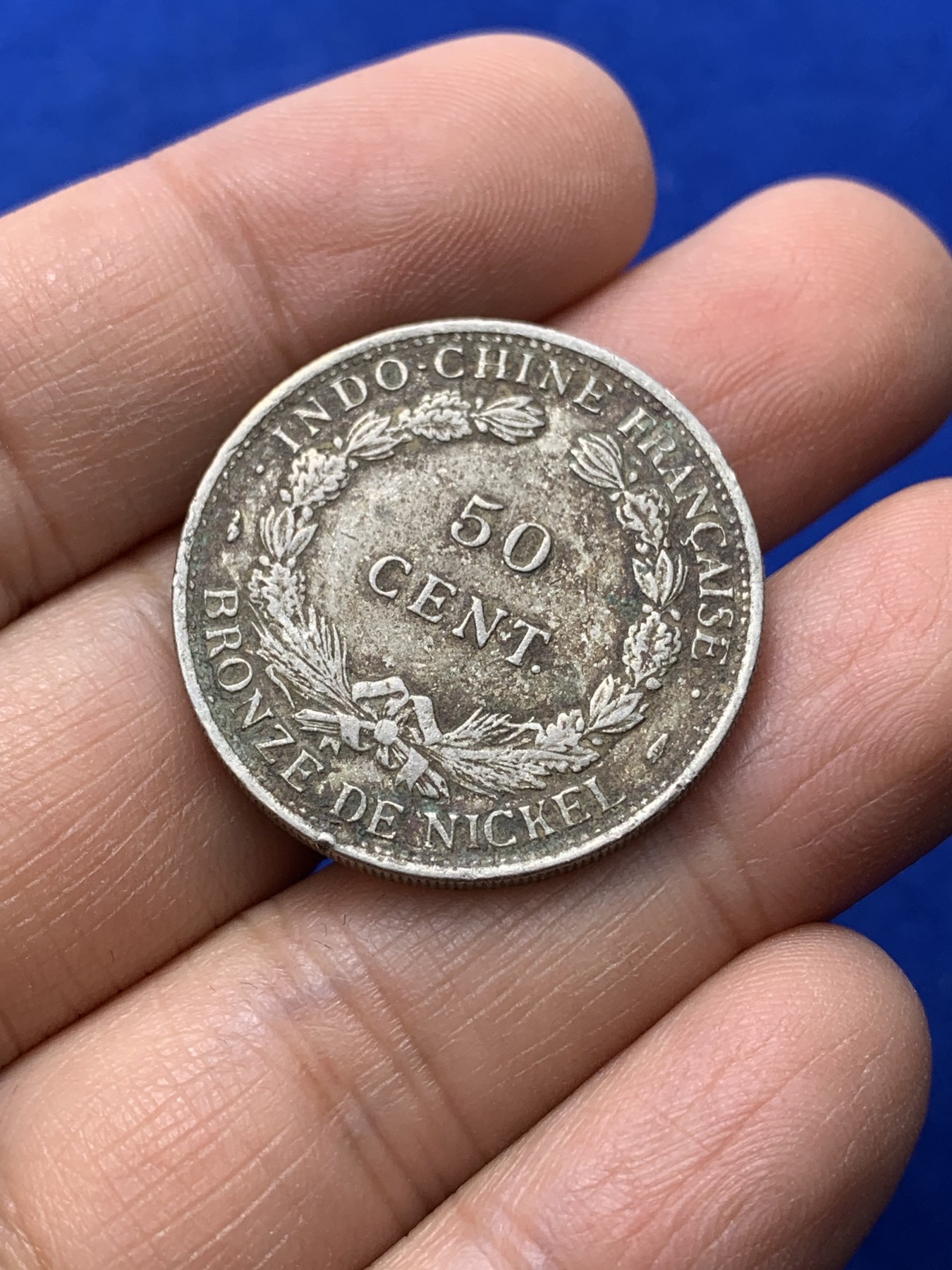 《竞宝斋》第222场-周日，周一 2场 (全场包邮) 两枚一组 1946年法属印支坐洋50分镍币