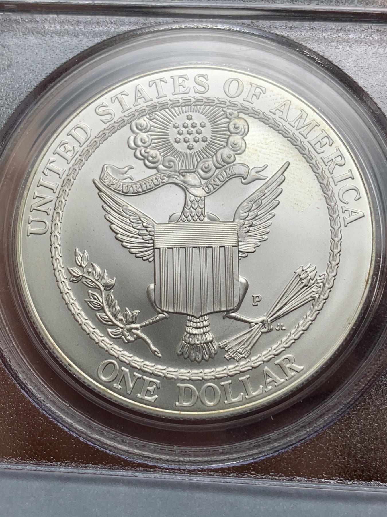 《竞宝斋》第222场-周日，周一 2场 (全场包邮) PCGS-MS69 2008年美国1元白头海雕纪念银币，接近满分状态完美，币面呈凝霜状态，0.900银，26.73克