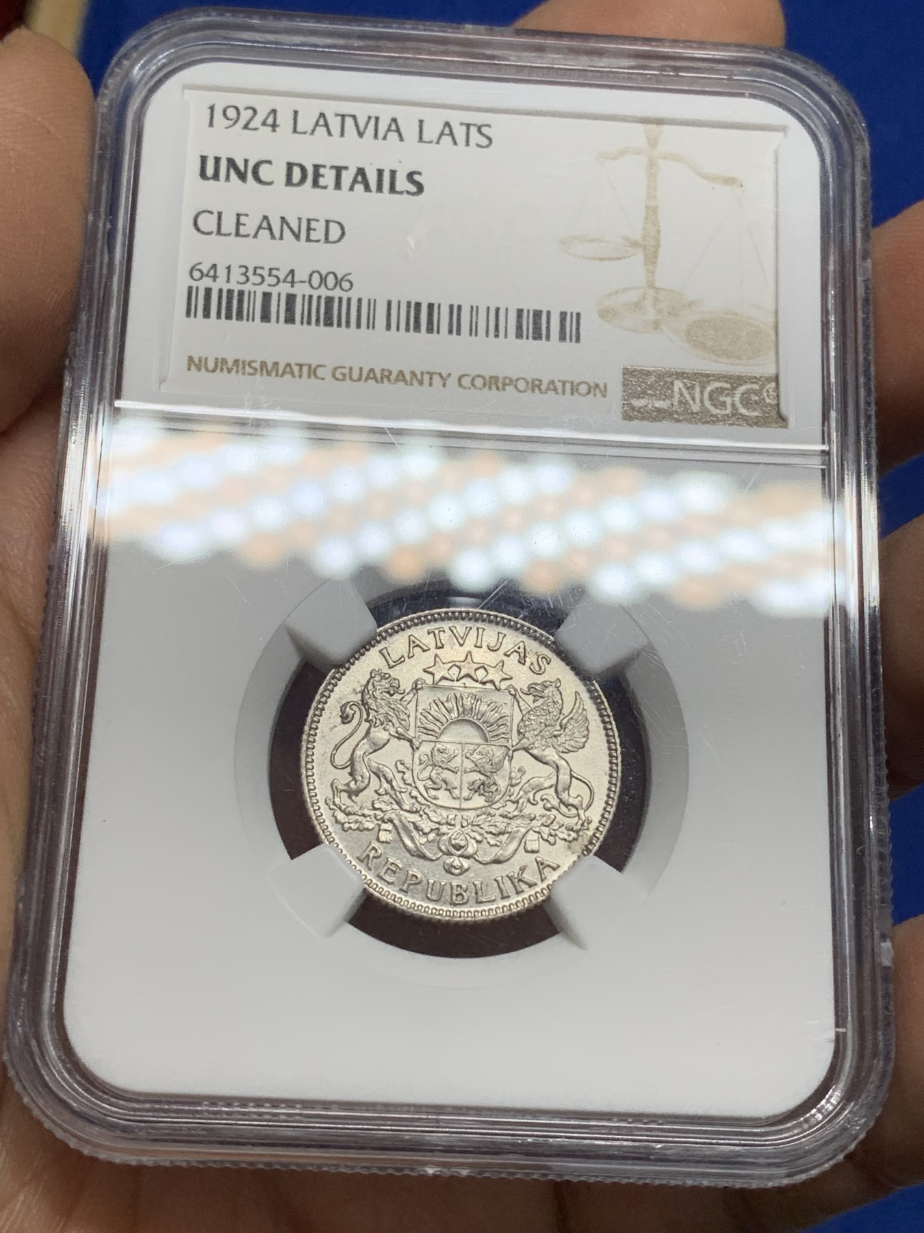 《竞宝斋》第222场-周日，周一 2场 (全场包邮) 两枚一组 NGC拉脱维亚银币一对 UNCD 1924年1拉特+MS61 1926年2拉特