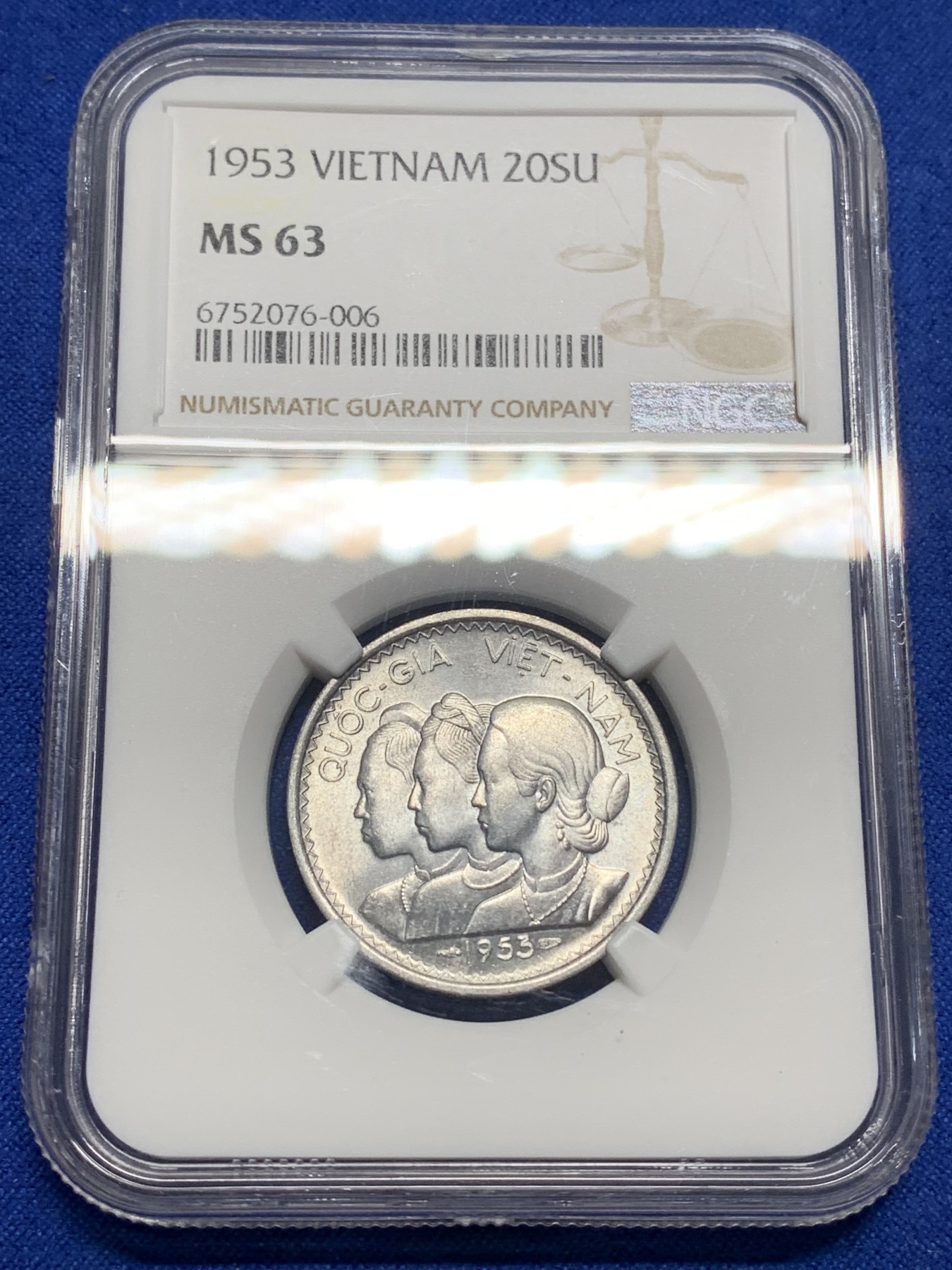 《竞宝斋》第222场-周日，周一 2场 (全场包邮) NGC MS63 越南1953三美女20苏铝币
