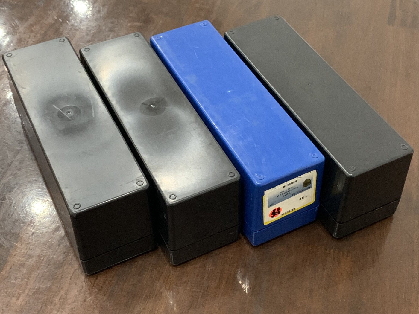 《竞宝斋》第222场-周日，周一 2场 (全场包邮) PCGS原装评级币的收纳盒子 一个可放20枚币 四个一组 收藏必备