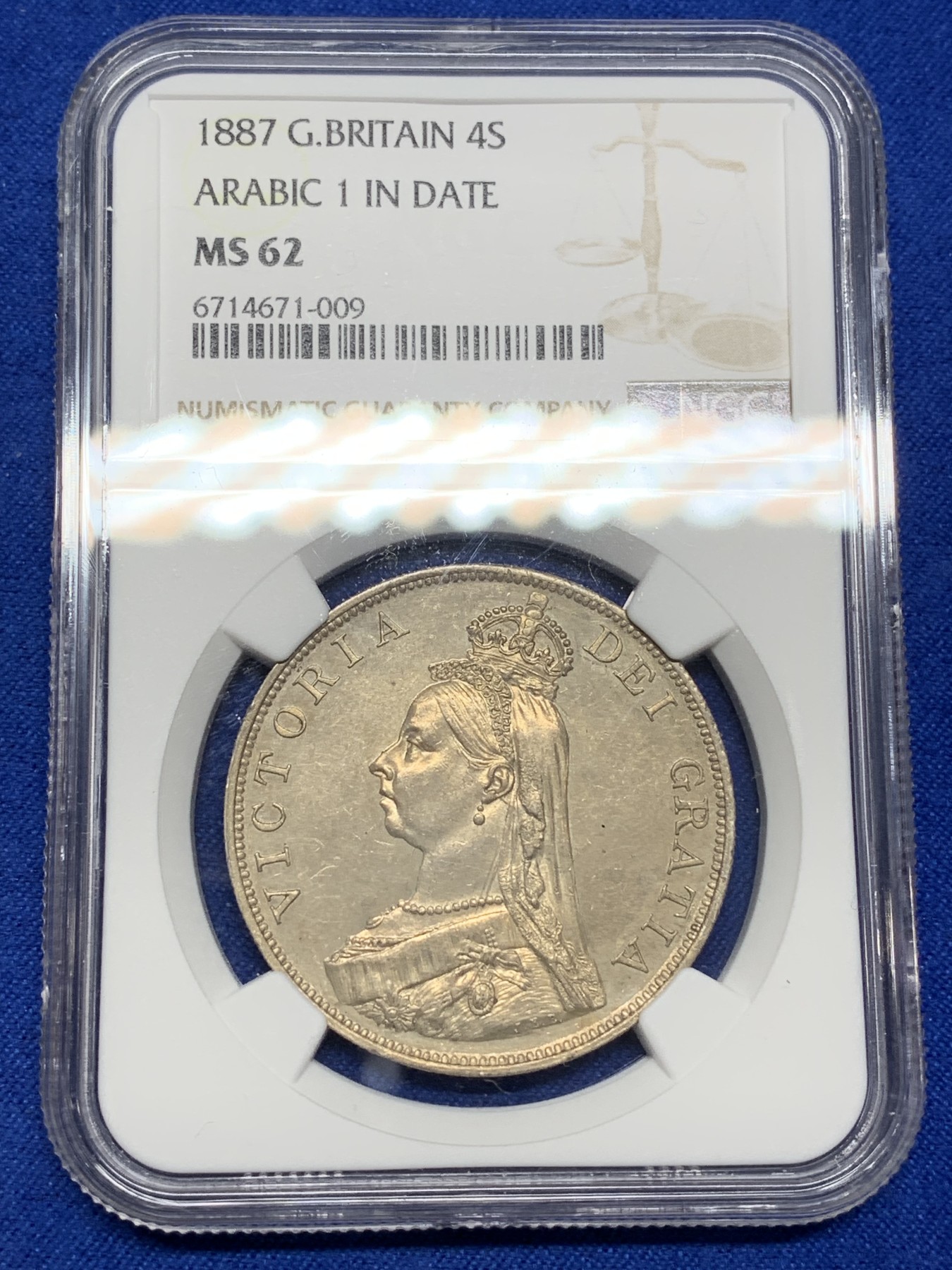 《竞宝斋》第222场-周日，周一 2场 (全场包邮) NGC-MS62 1887年英国维多利亚高冠双弗洛林银币，此枚为“阿拉伯数字1”版本，铸造非常精美