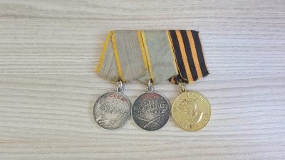 各国勋章奖章拍卖第10期，逐步上新 - （代拍）苏联战功奖章748360，1040474号，战胜德国奖章，授予卫生勤务少校拉苏莫夫，战时急救，一人两个不同档案