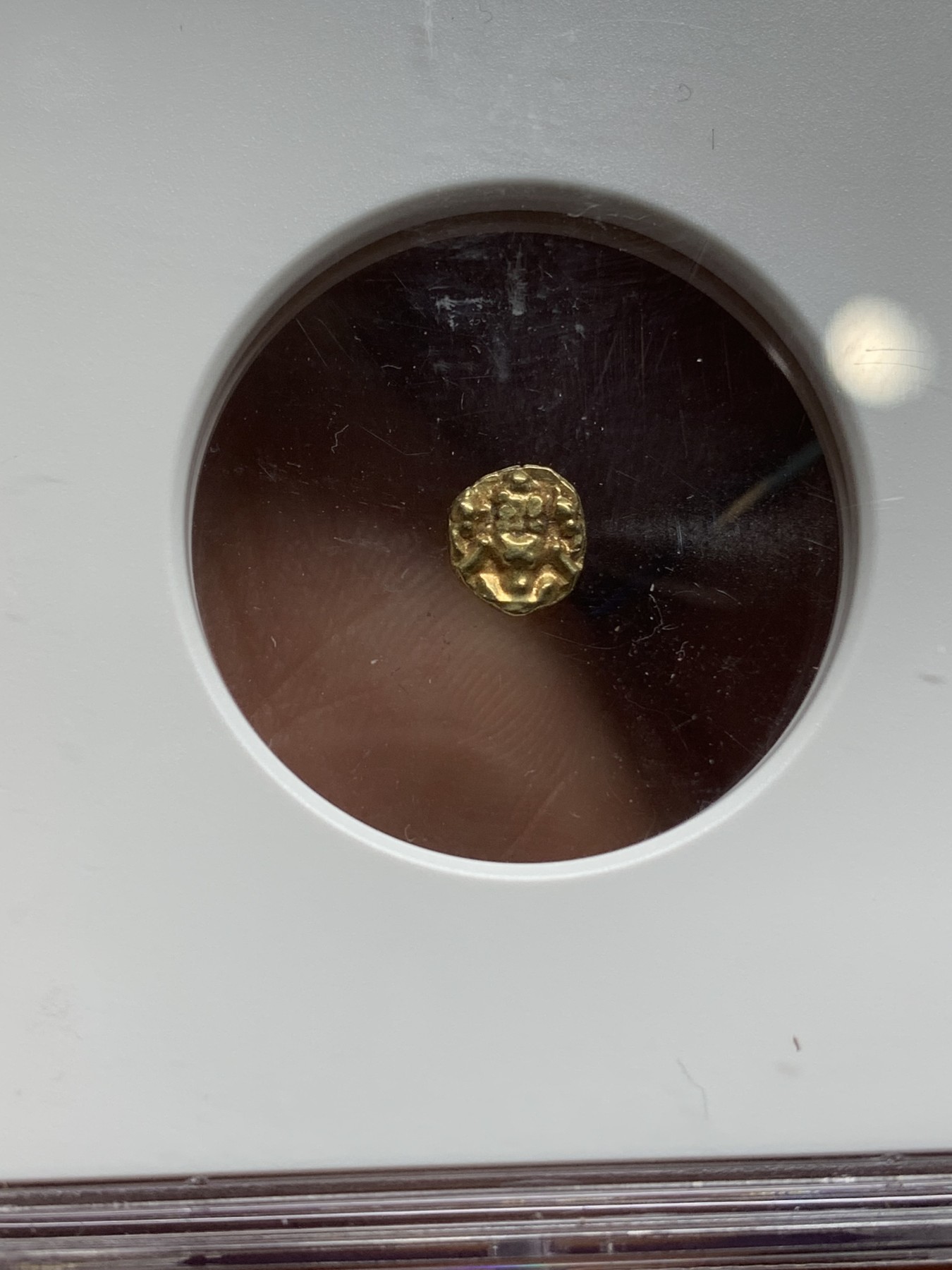 《竞宝斋》第222场-周日，周一 2场 (全场包邮) NGC-MS62 印度迈索尔王国 1638-1812年 1F 金币 上涨品种