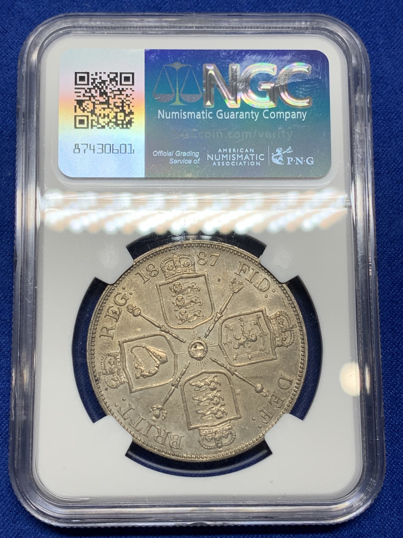 《竞宝斋》第222场-周日，周一 2场 (全场包邮) NGC-MS62 1887年英国维多利亚高冠双弗洛林银币，此枚为“阿拉伯数字1”版本，铸造非常精美