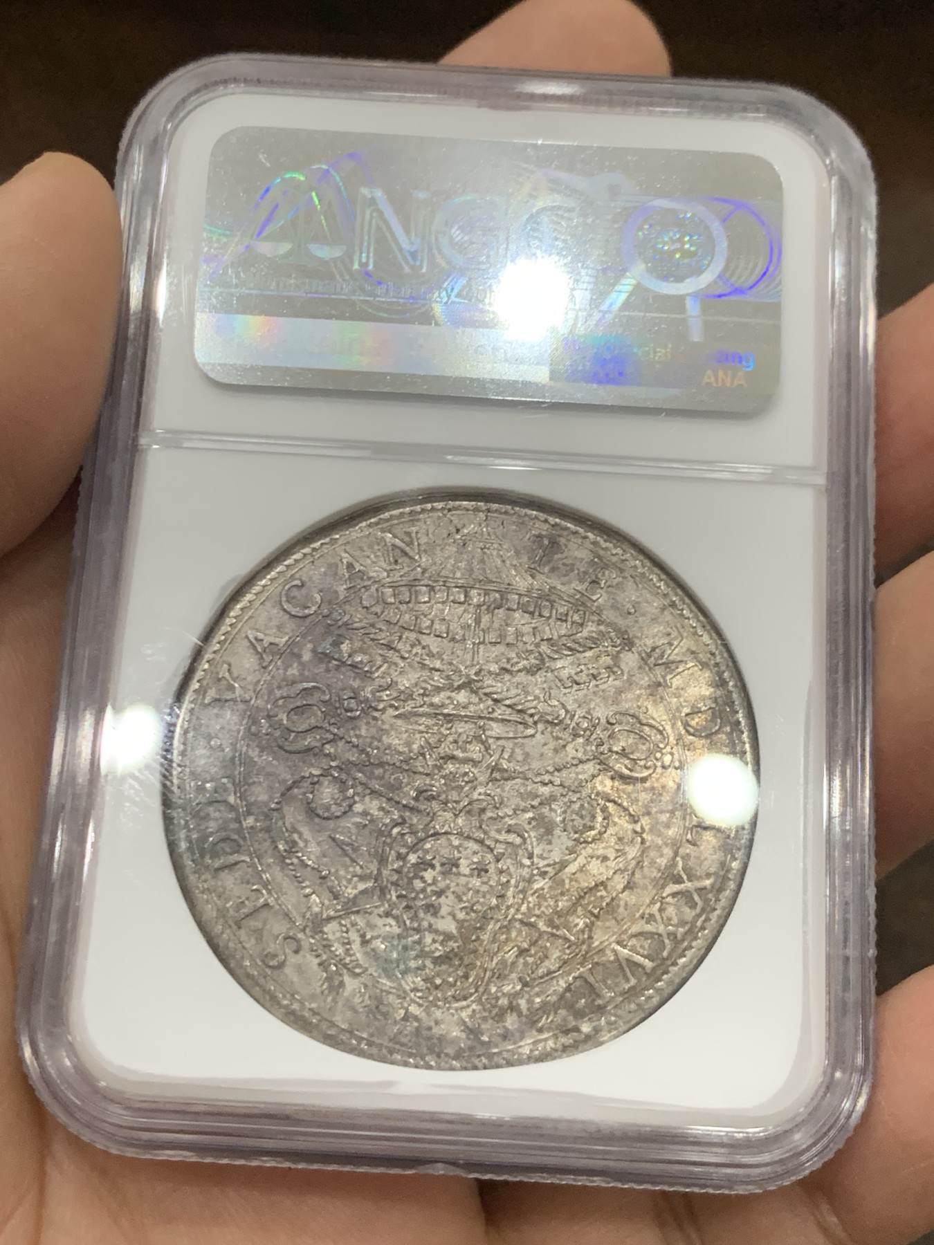 《竞宝斋》第222场-周日，周一 2场 (全场包邮) NGC MS61 意大利 教皇国 1676年 缺位 1P 大银币 17世纪的工艺精湛 非常少见的版别 上MS 实在难得 58分1.8万成交