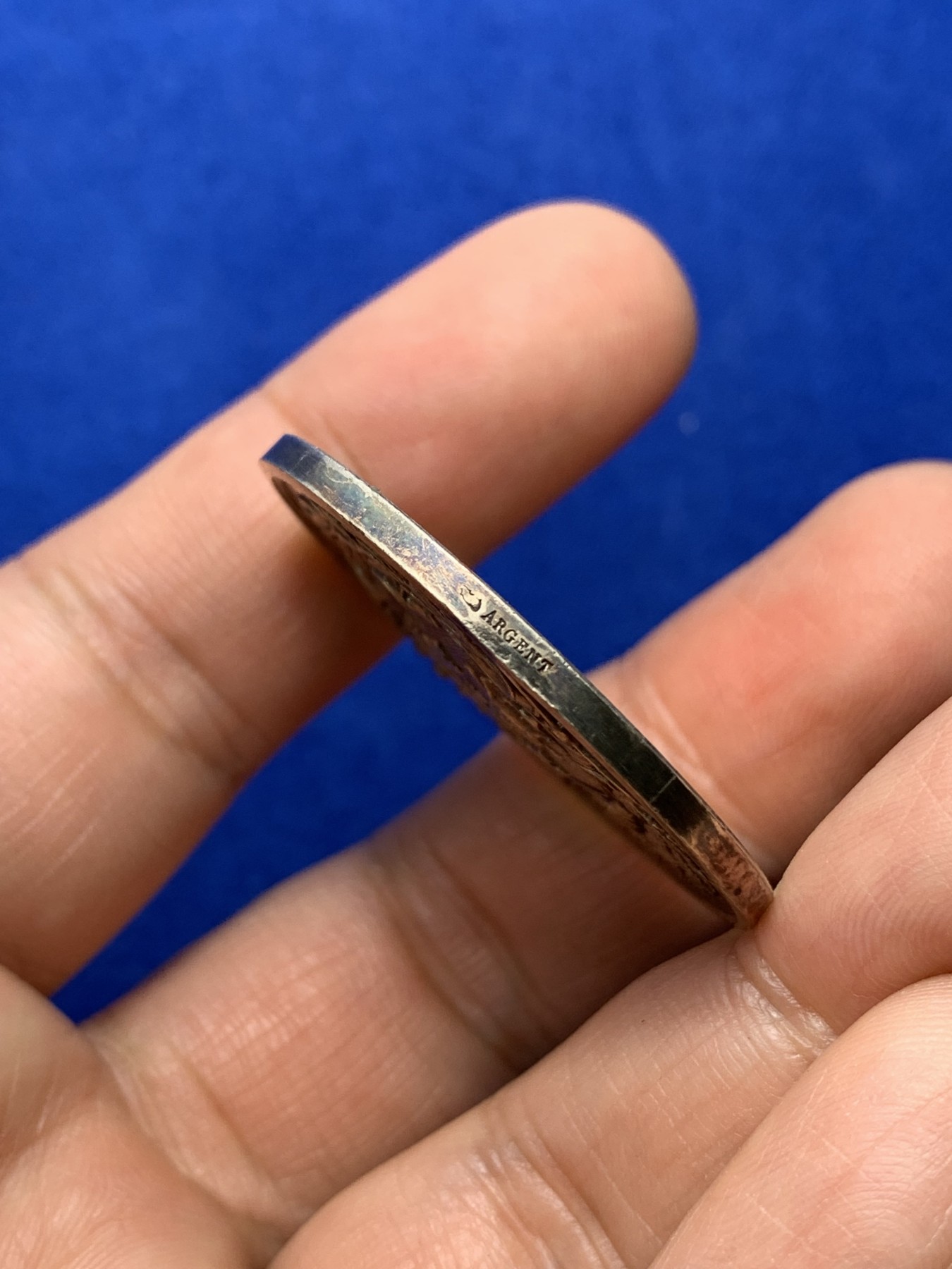 《竞宝斋》第222场-周日，周一 2场 (全场包邮) 19世纪法国加隆理事会纪念镀金银章，丰饶角argent银标，21.1g 36.4mm加long