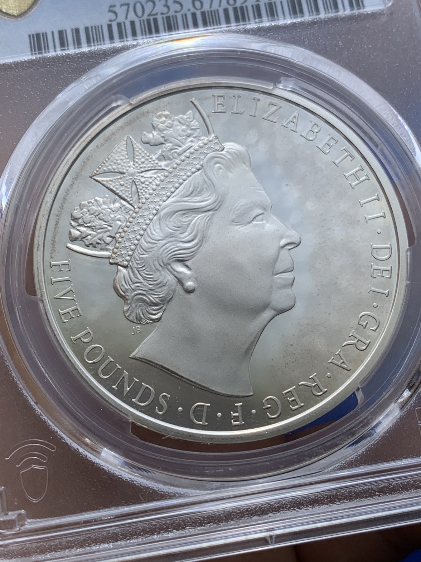 《竞宝斋》第222场-周日，周一 2场 (全场包邮) PCGS-PR67DCAM 英国2015年 伊丽莎白二世5英镑精制纪念银币 最长在位君主