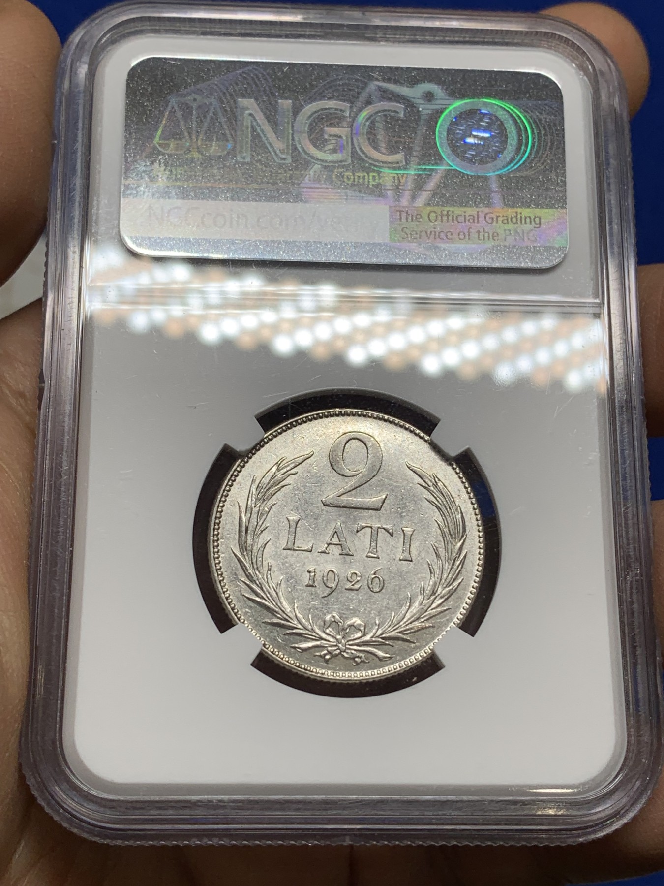 《竞宝斋》第222场-周日，周一 2场 (全场包邮) 两枚一组 NGC拉脱维亚银币一对 UNCD 1924年1拉特+MS61 1926年2拉特