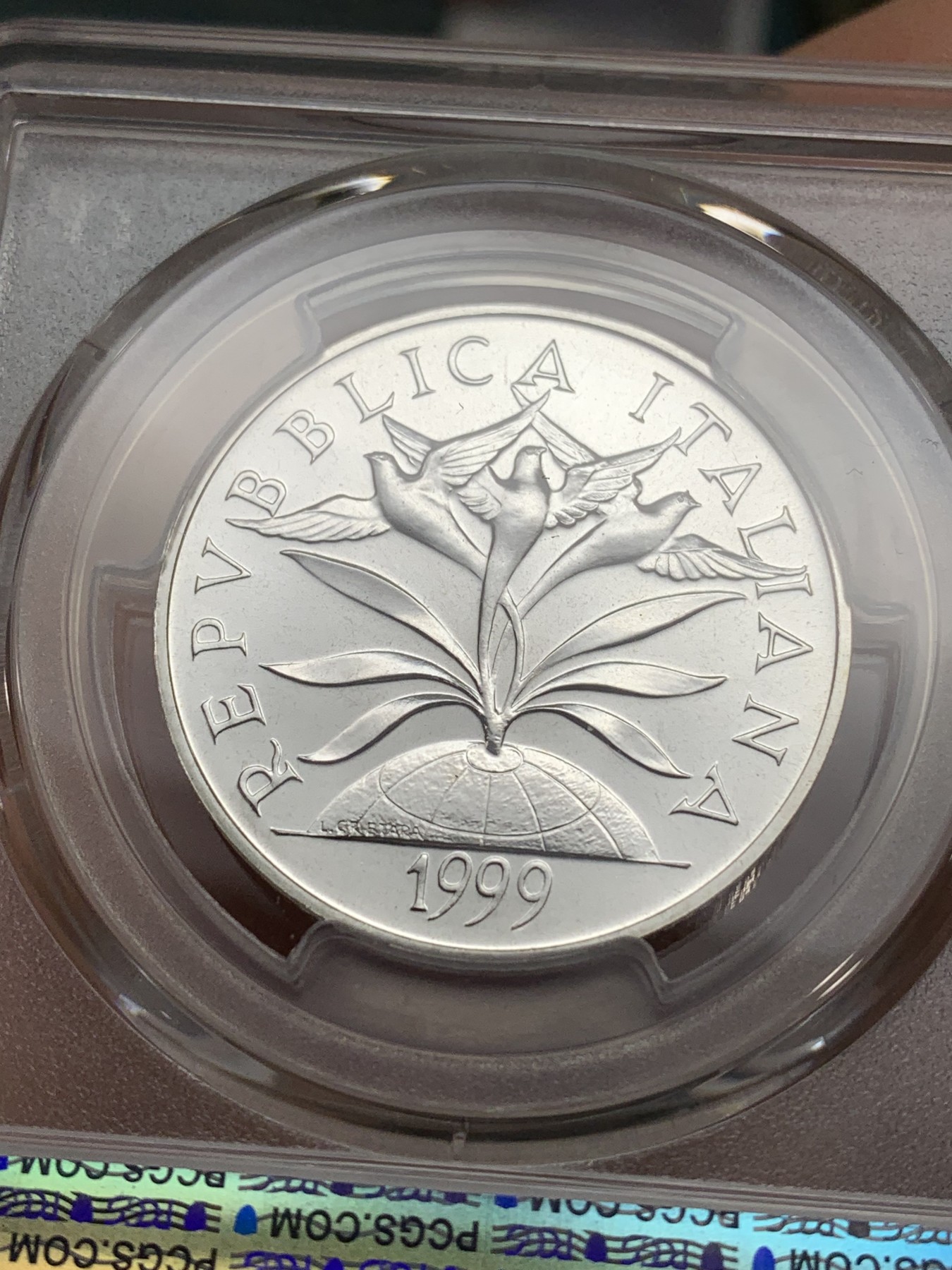 《竞宝斋》第222场-周日，周一 2场 (全场包邮) PCGS-MS66 意大利1999年迈向2000年5000里拉银币